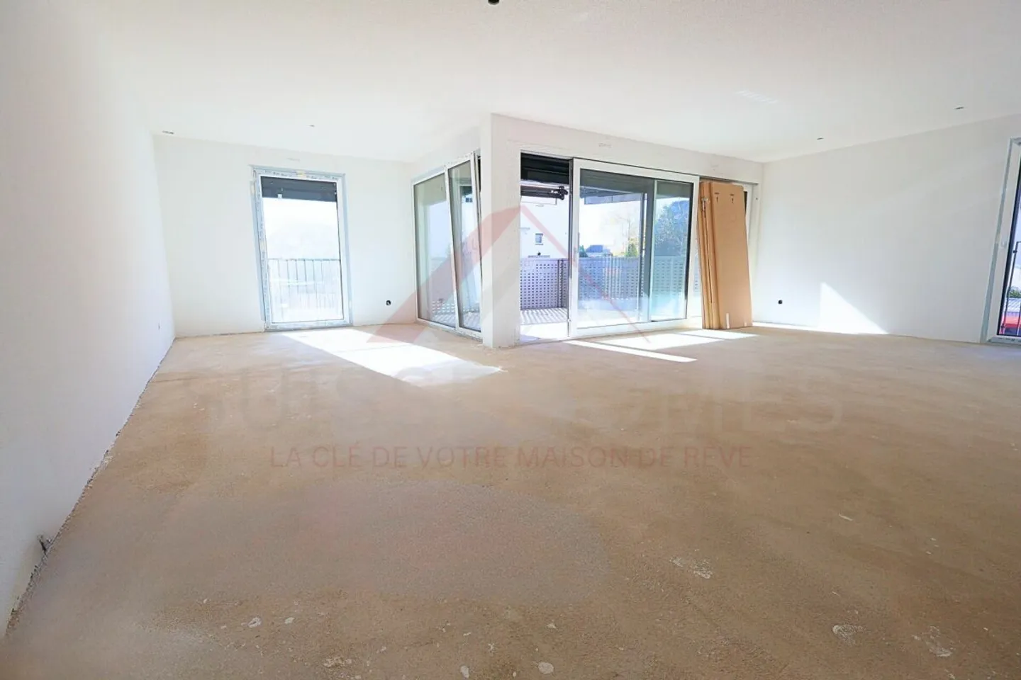 «Stilvoll leben atemberaubende 4,5-Zimmer-Wohnung in Düdingen mit wunderschönen Räumen» - Foto 3 von 17