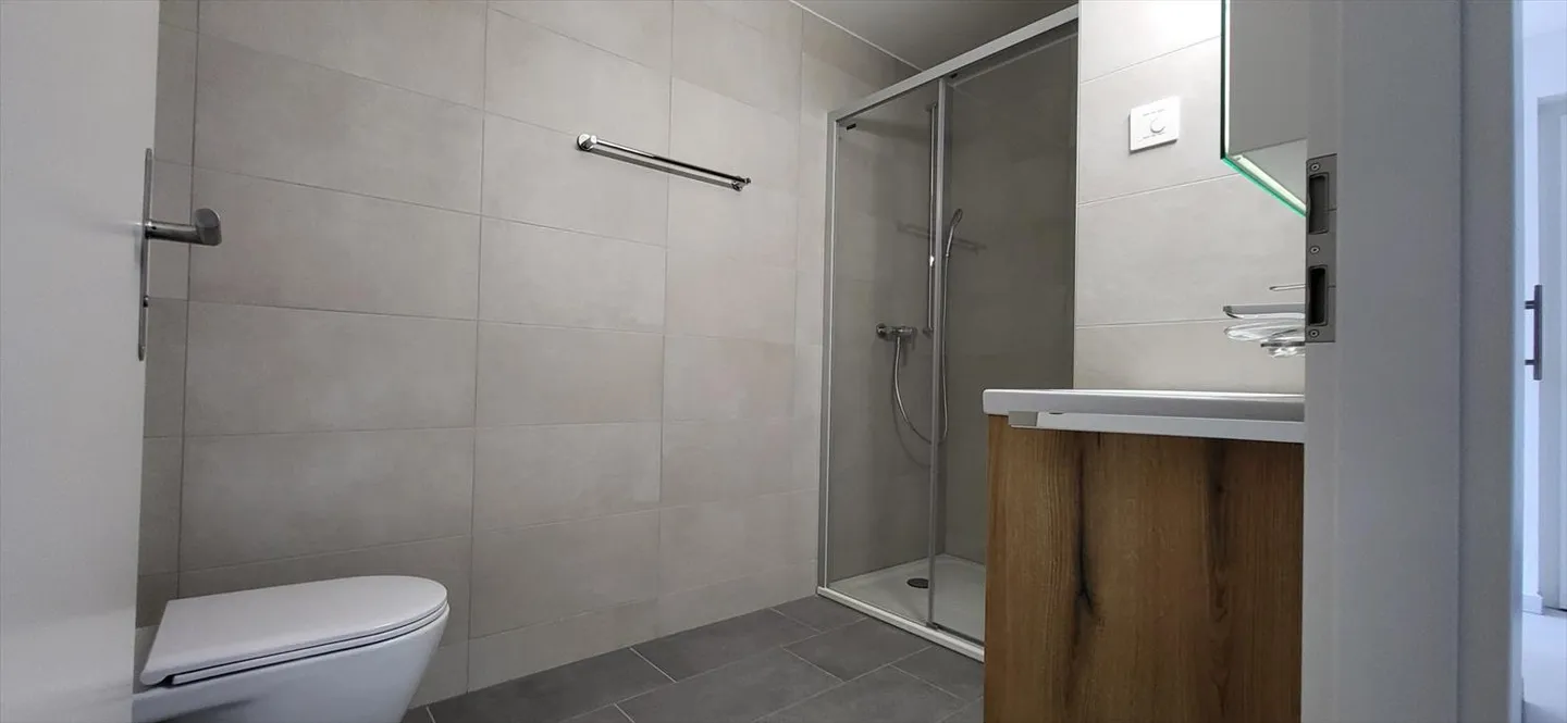 Appartement 4.5 pièces - Photo 8 sur 9