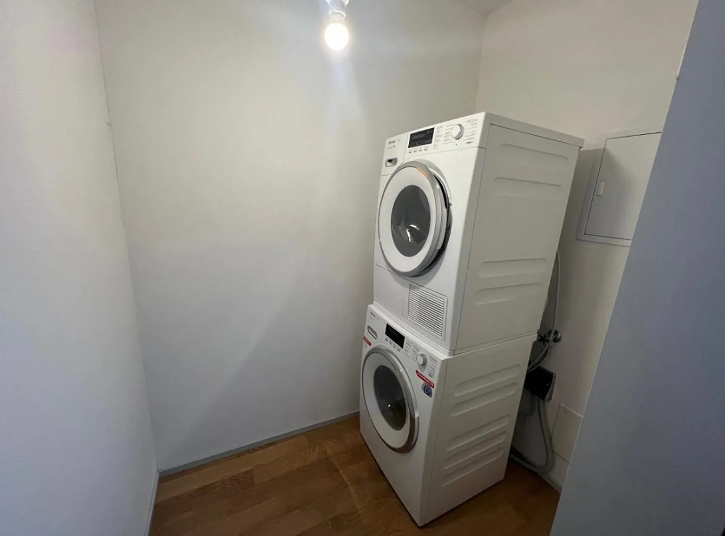 Modernes Apartment in Thun - Foto 7 von 9