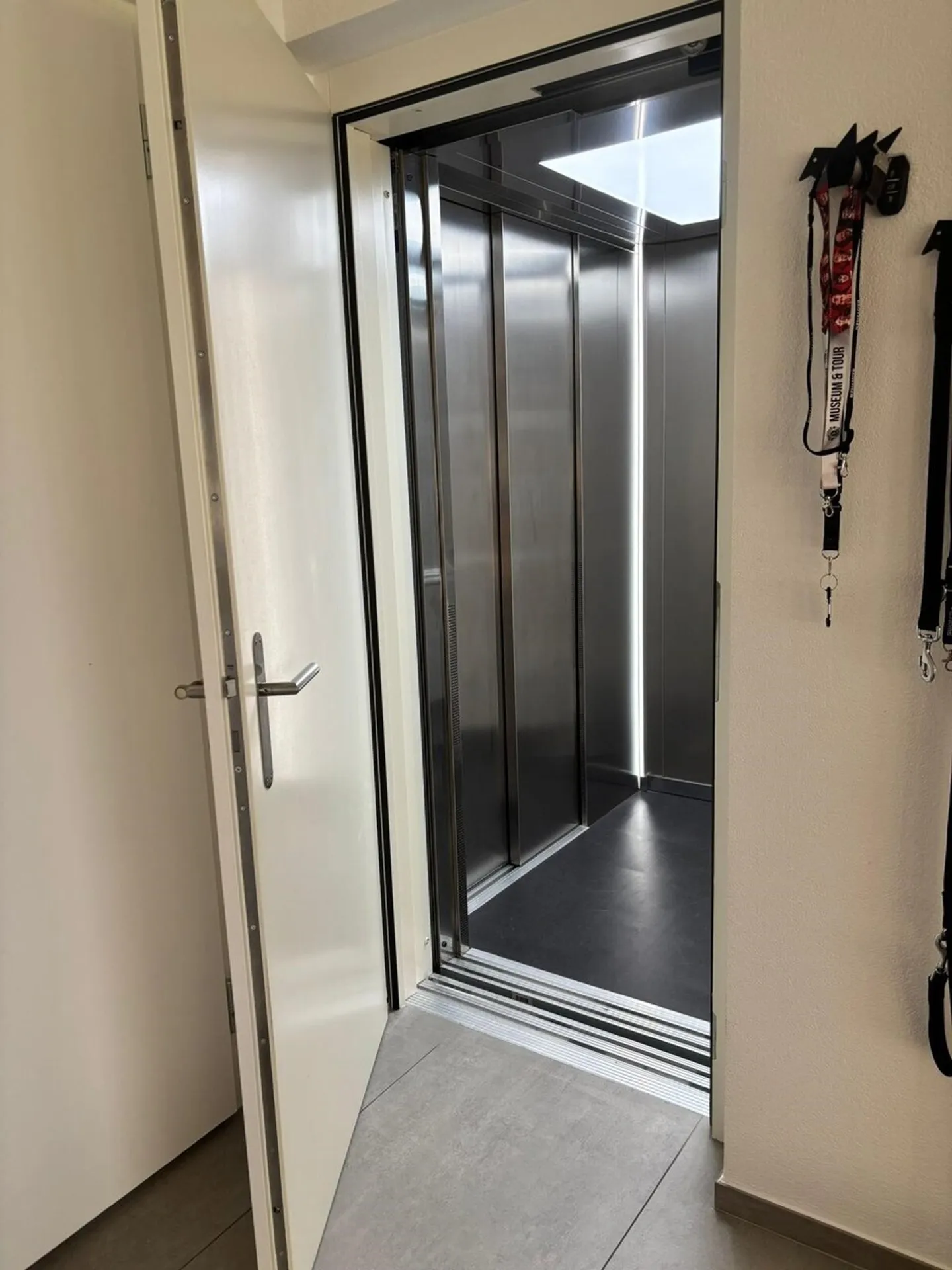 Saillon, attico 5.5 stanze di 183 m2, alta qualità - Foto 12 di 15