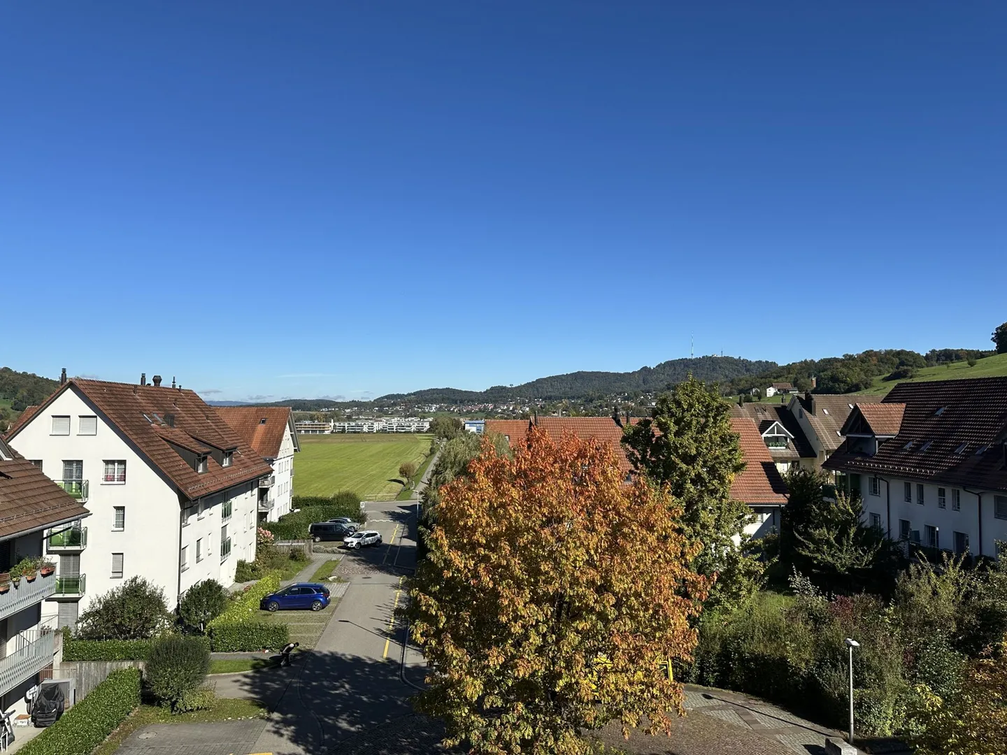 Appartamento maisonette attraente di 3,5 locali in una posizione tranquilla a Bonstetten - Foto 16 di 17