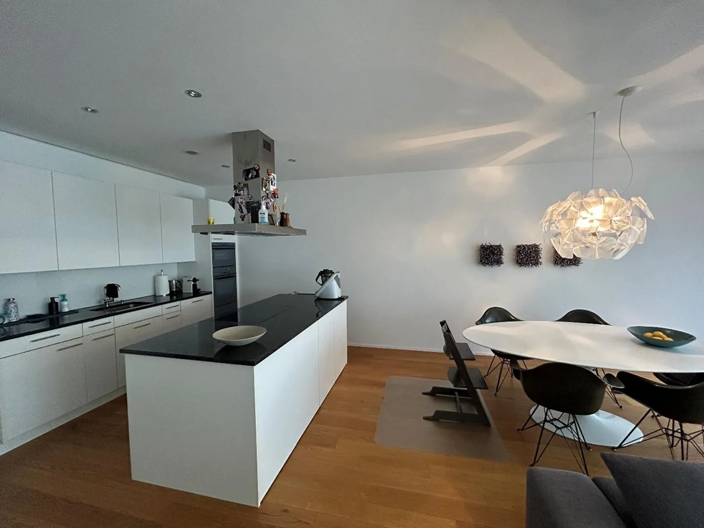 High-quality 3.5-room apartment, 117m2, in Zug / Investment property / Office - Photo 3 of 12