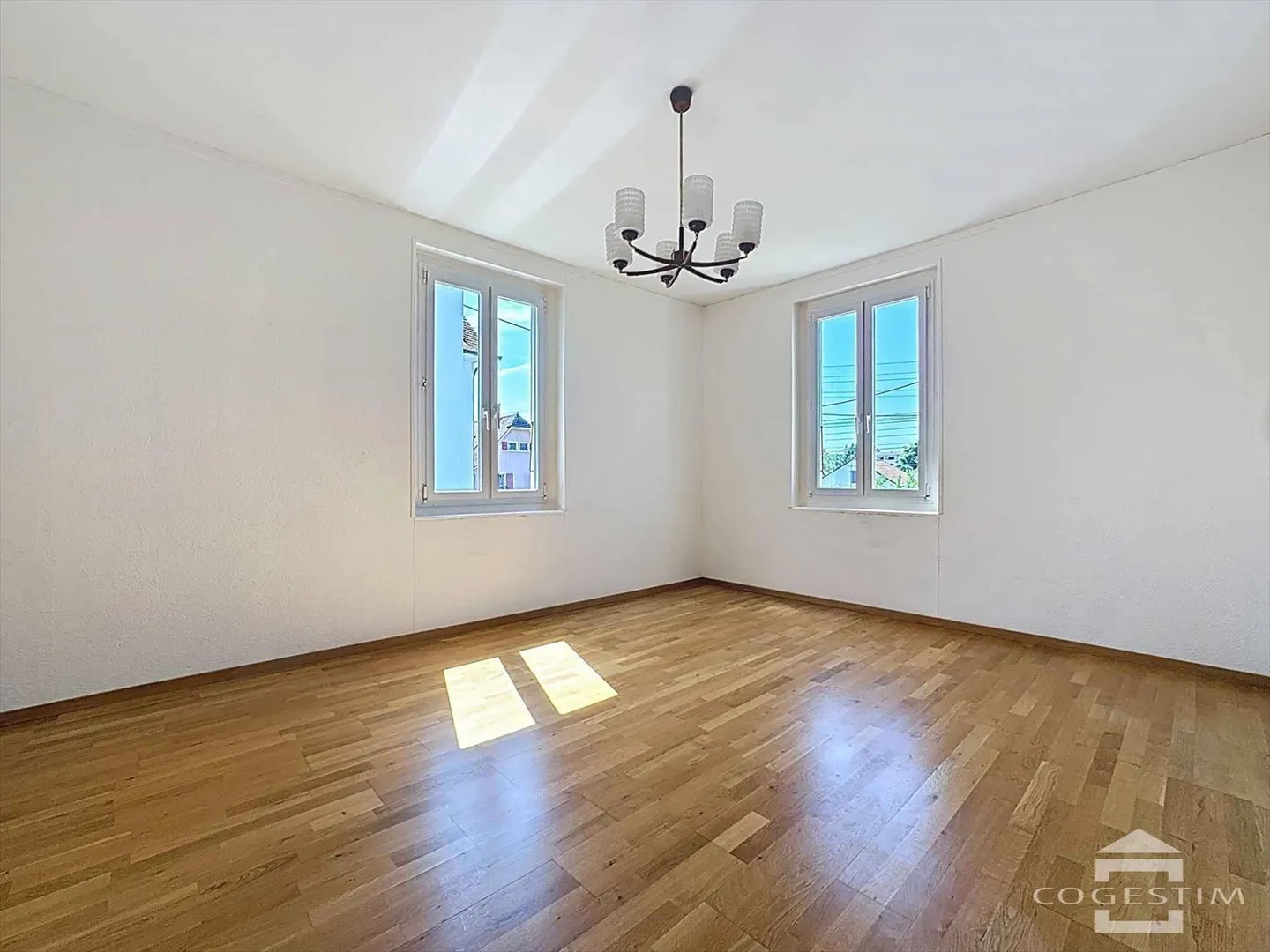 7.5-room house - Photo 6 of 11