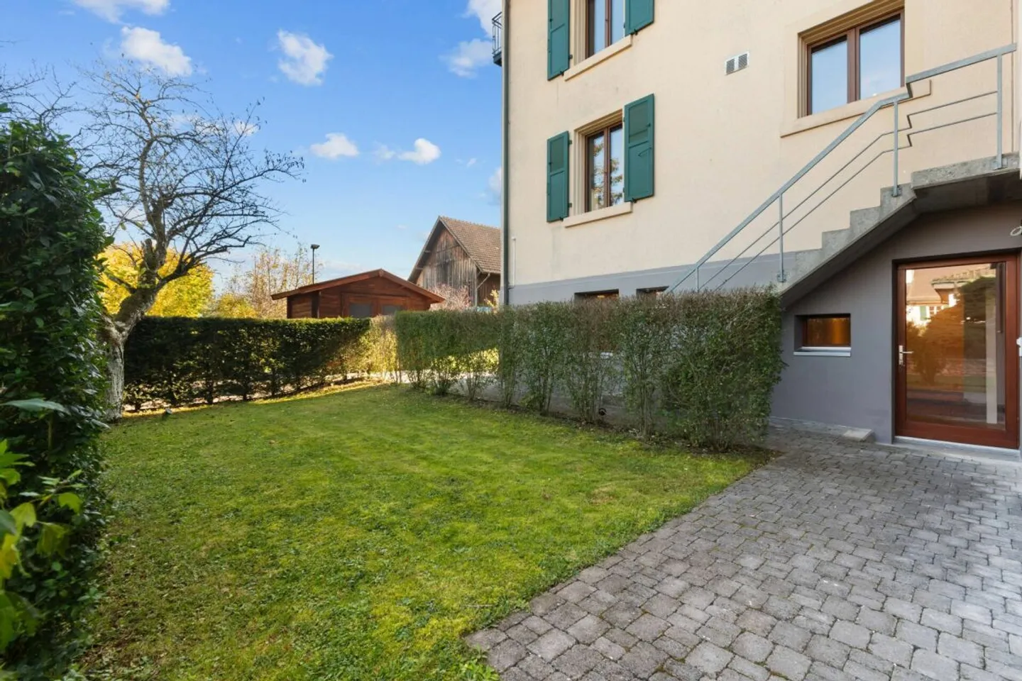 Appartamento in maisonette con camino, area giardino e 2 posti auto all'aperto! - Foto 14 di 17