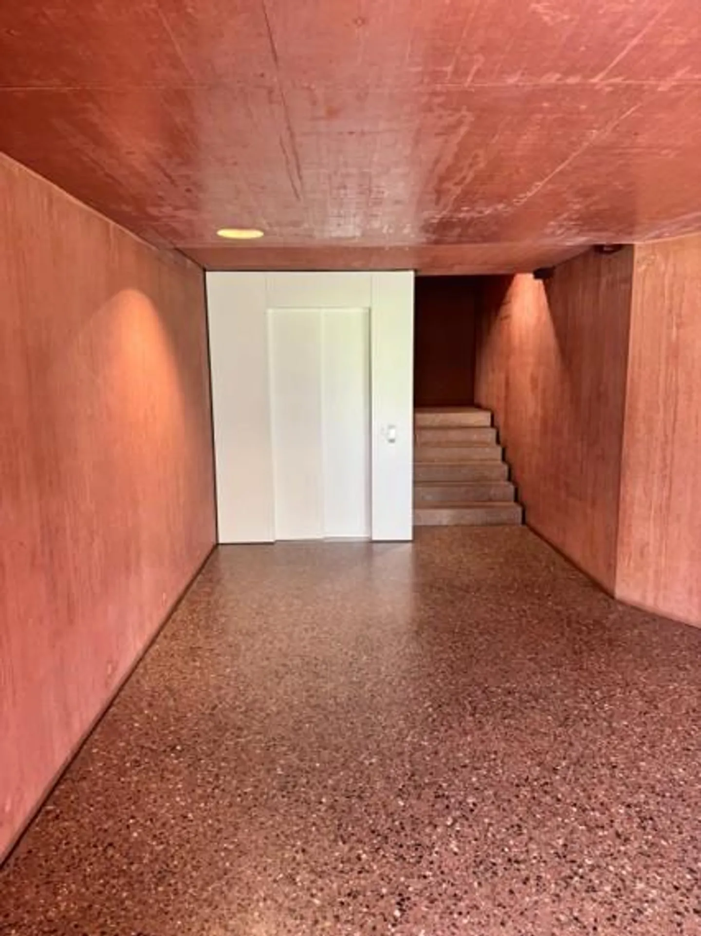 High-quality 3.5-room apartment, 117m2, in Zug / Investment property / Office - Photo 10 of 12