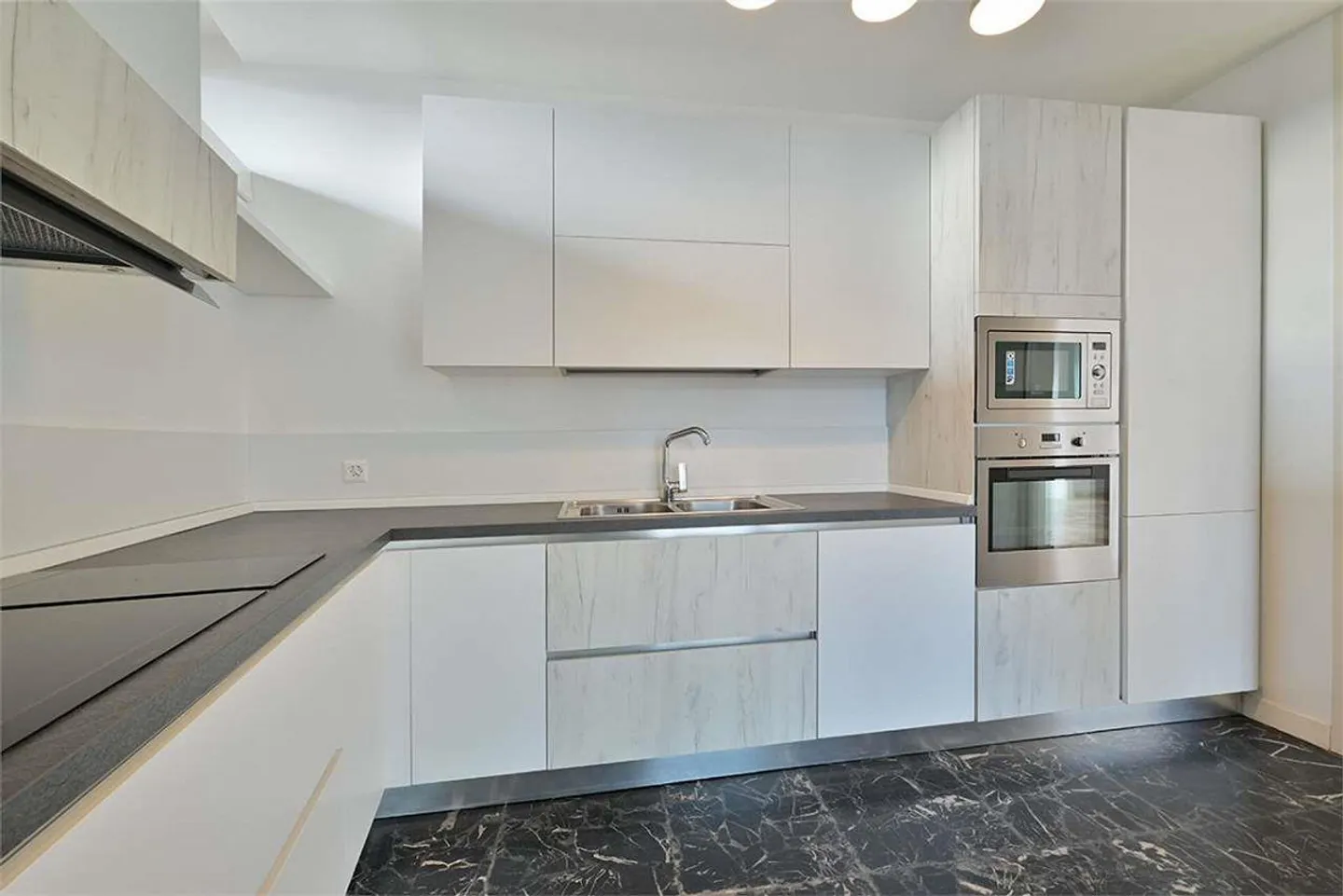 Penthouse 7,5 Zimmer mit Seeblick in Lugano - Foto 4 von 11