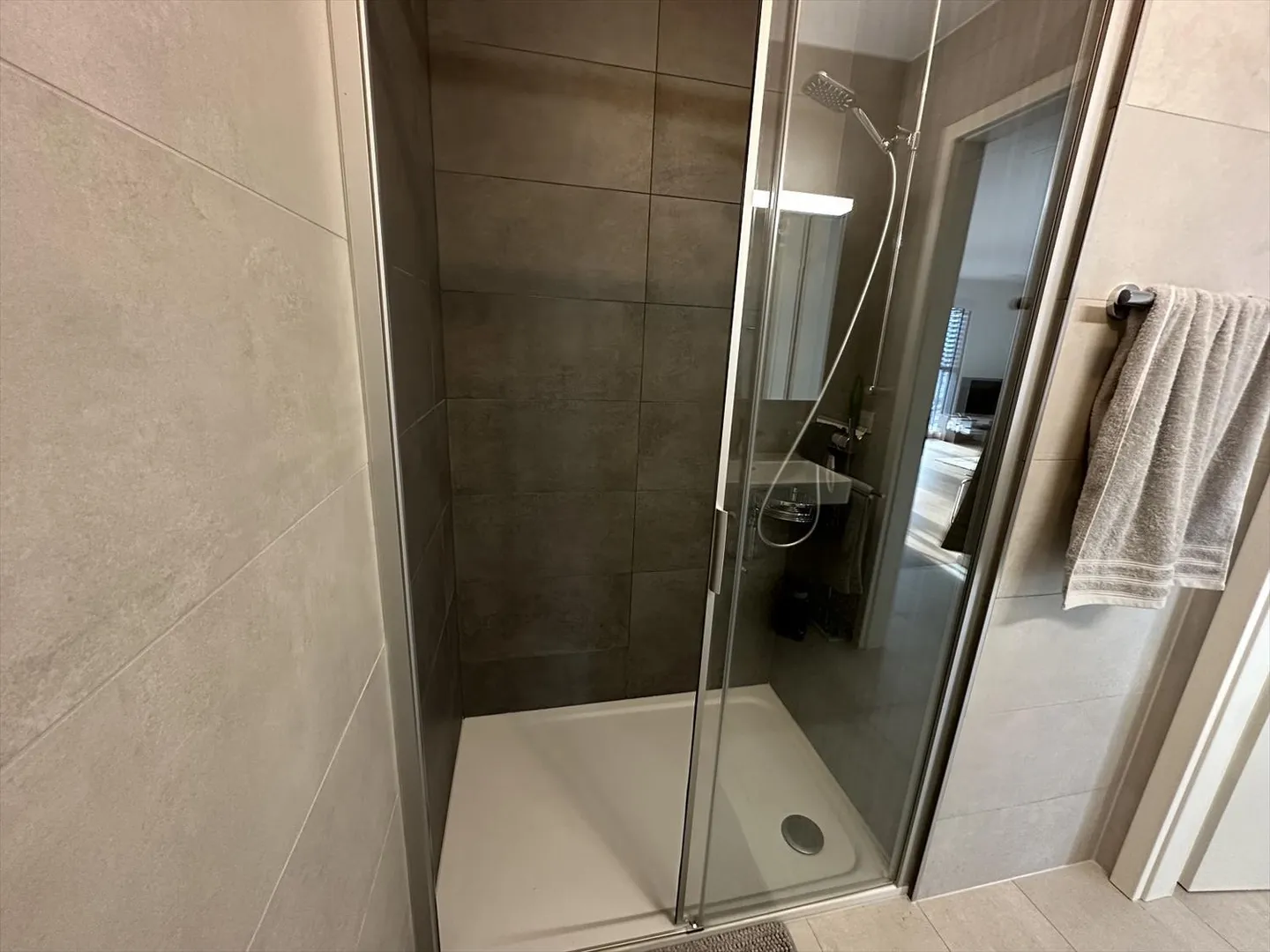 1.5 Room Apartment - Photo 5 of 7