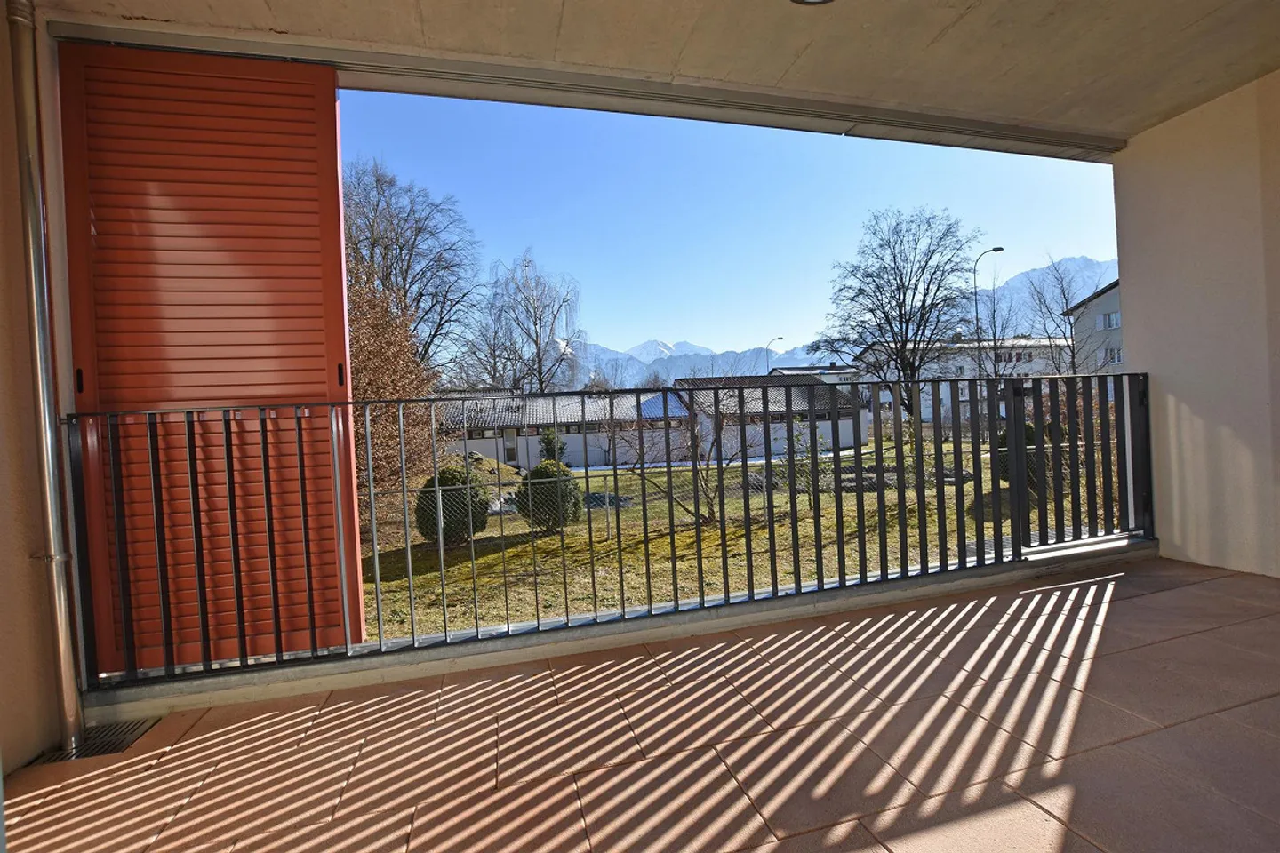 lichtdurchflutete, moderne Wohnung an toller Lage in Thun - Photo 11 sur 12