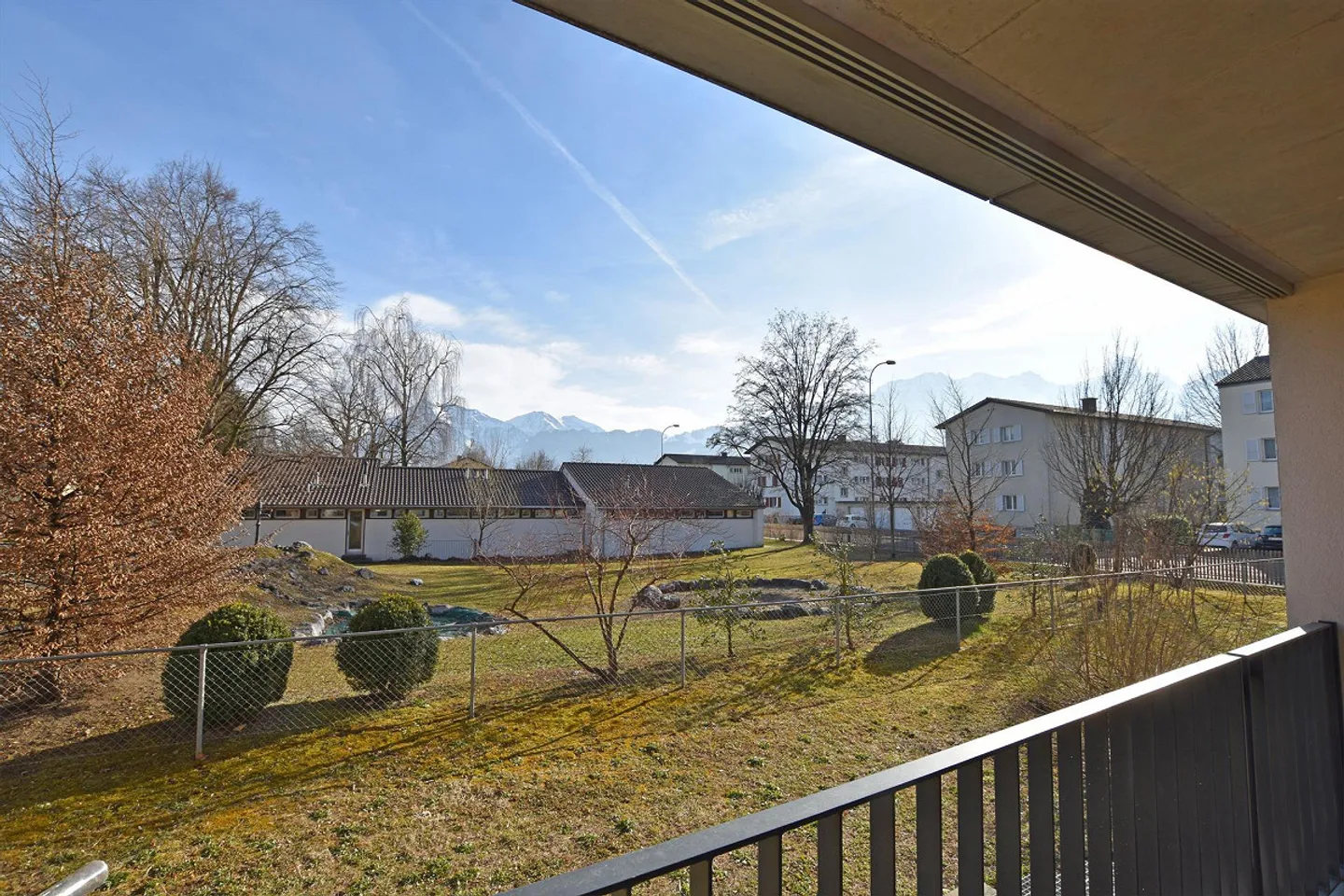 lichtdurchflutete, moderne Wohnung an toller Lage in Thun - Photo 12 sur 12