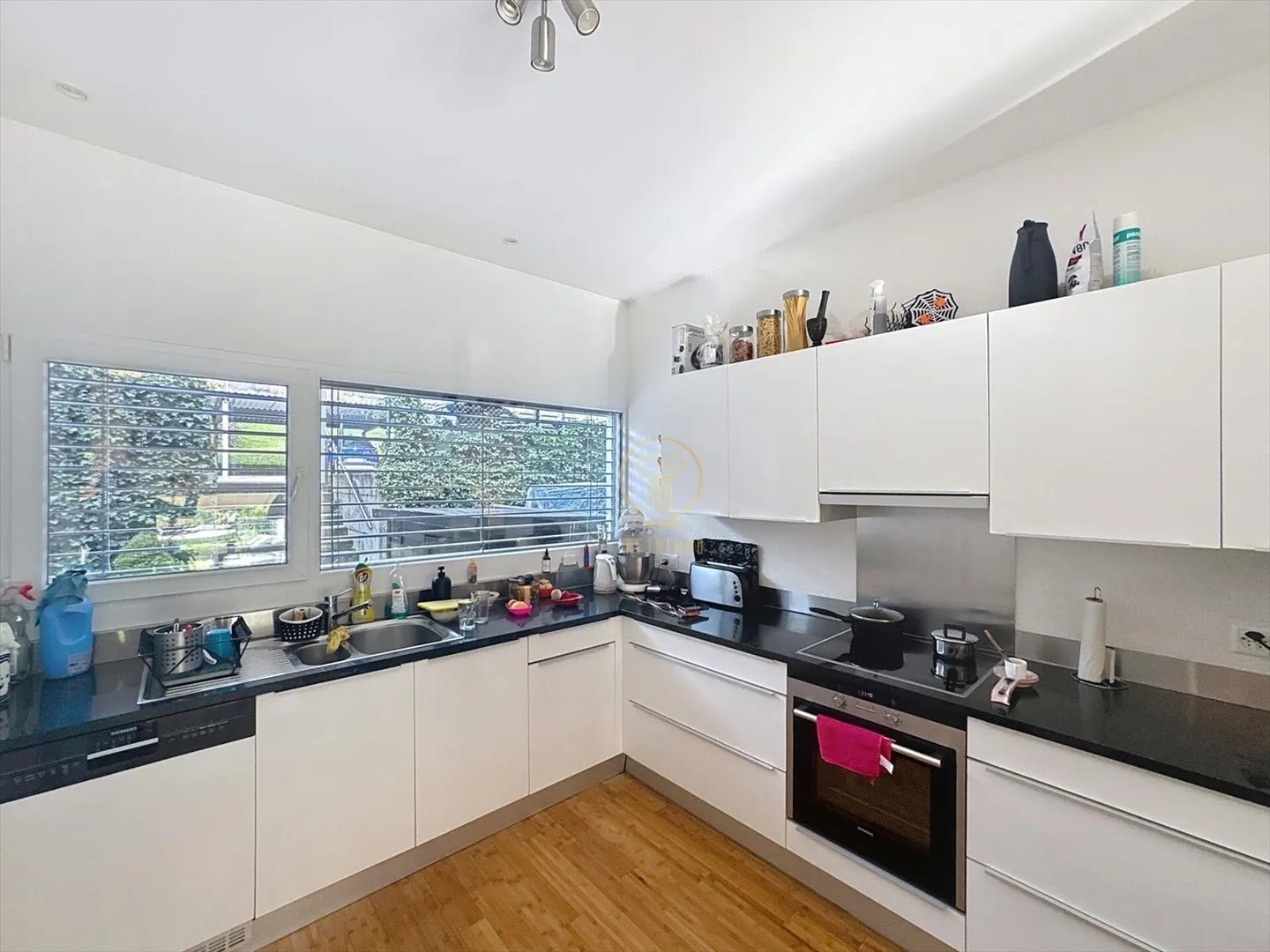 MONT-SUR-ROLLE - House for Rent - Photo 4 of 13