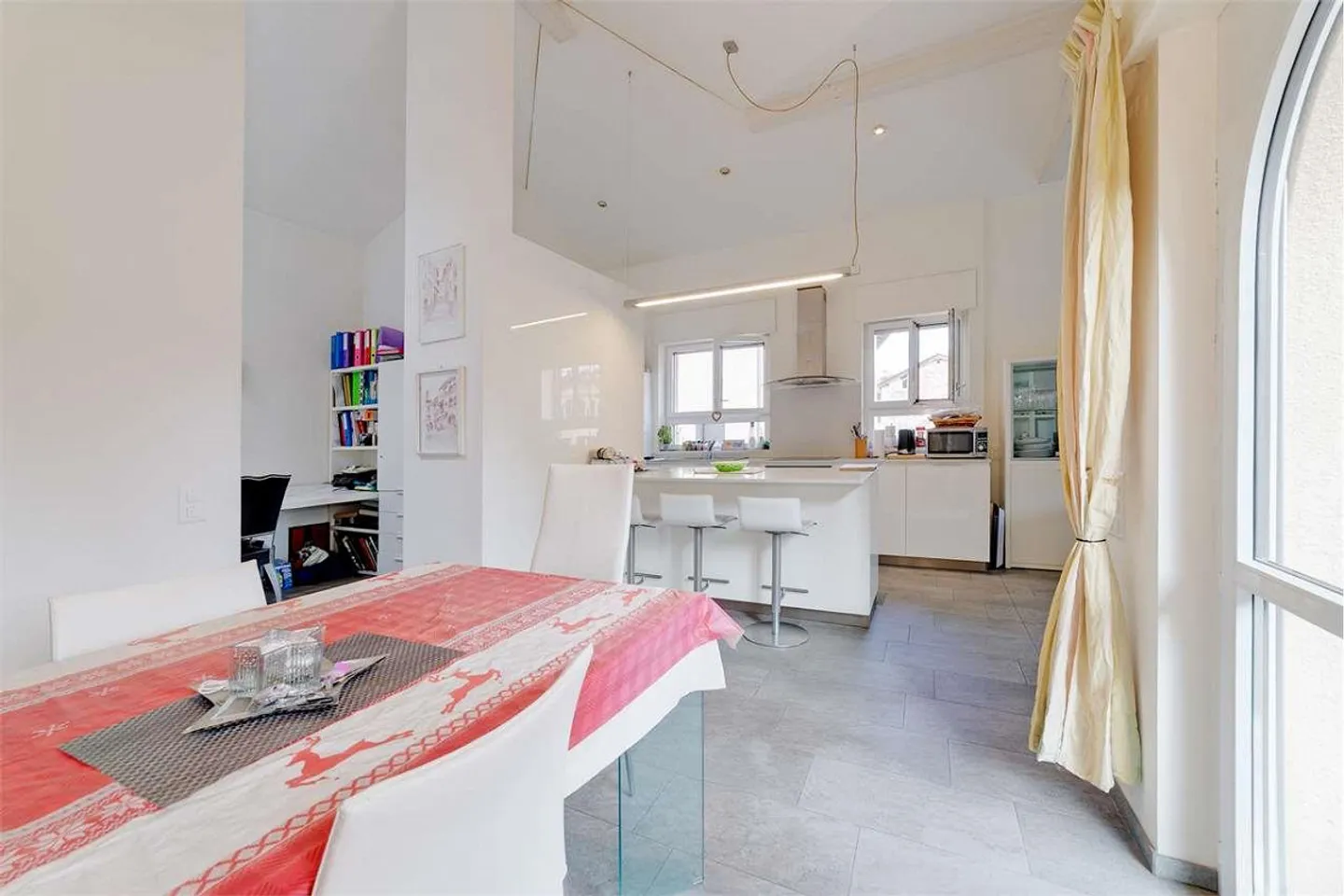 Palazzina Indipendente Vicino al Lago - Foto 7 di 13