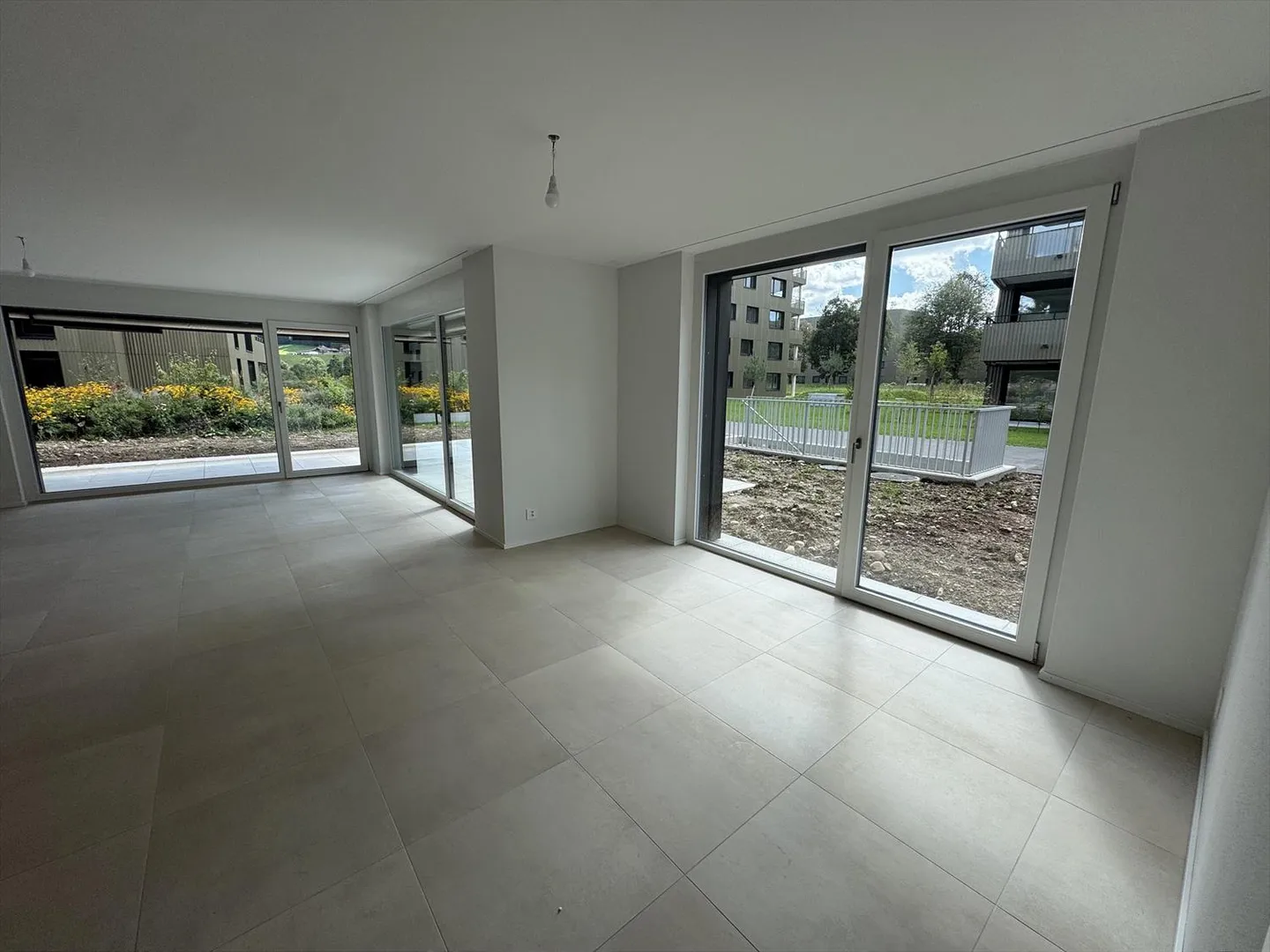 05618 - Appart. 4½ Räume - IMP. CHAMP-RIOND 10 - MATRAN - Foto 9 von 12