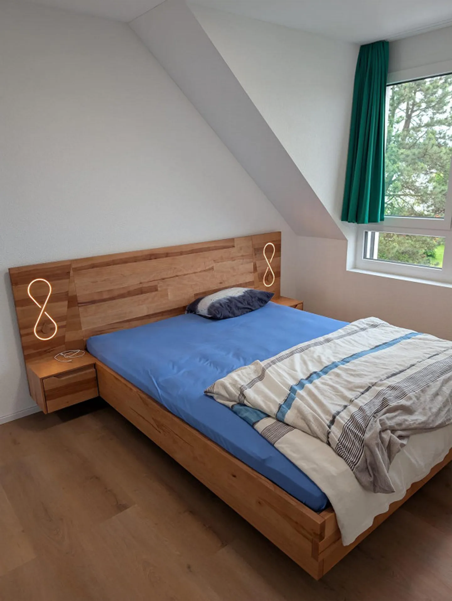 Moderno appartamento di 2,5 stanze in mansarda - Foto 9 di 10