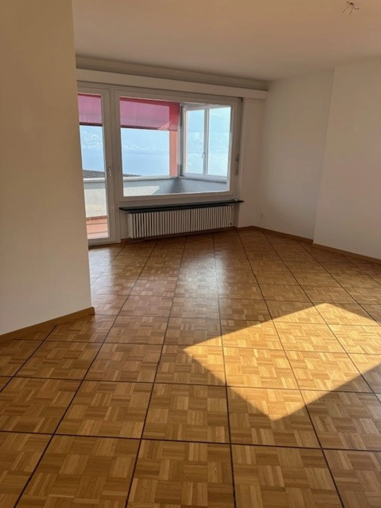 Wunderschönes 4,5-Zimmer-Penthouse mit Seeblick in Ascona - Foto 6 von 10