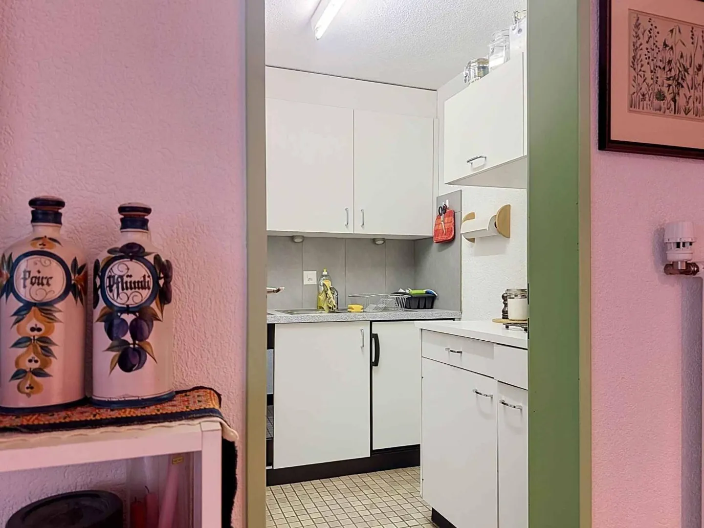 2.5-room apartment exclusive secondary residence with unobstructed view of the Matterhorn - Photo 10 of 13
