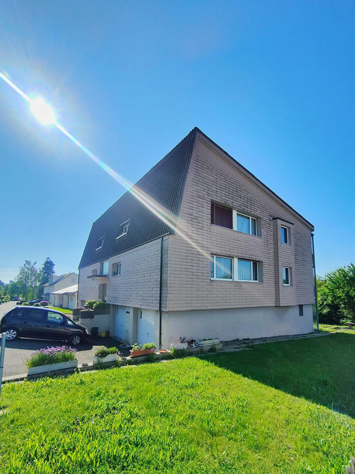 Appartement fraîchement rénové dans un emplacement de rêve - Photo 1 sur 13