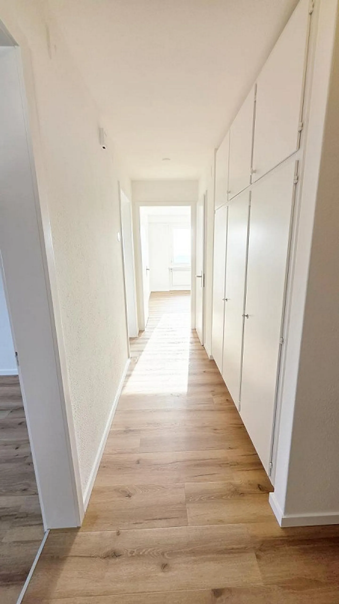 Appartement fraîchement rénové dans un emplacement de rêve - Photo 12 sur 13