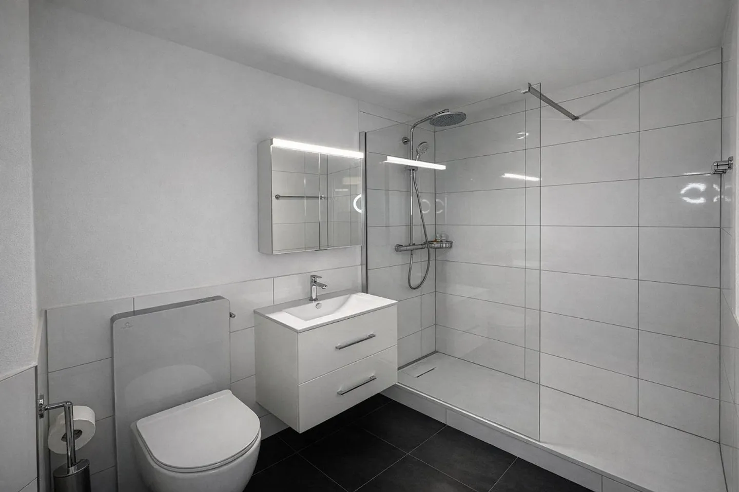 Charming Apartment in Wittenbach - Photo 3 of 9