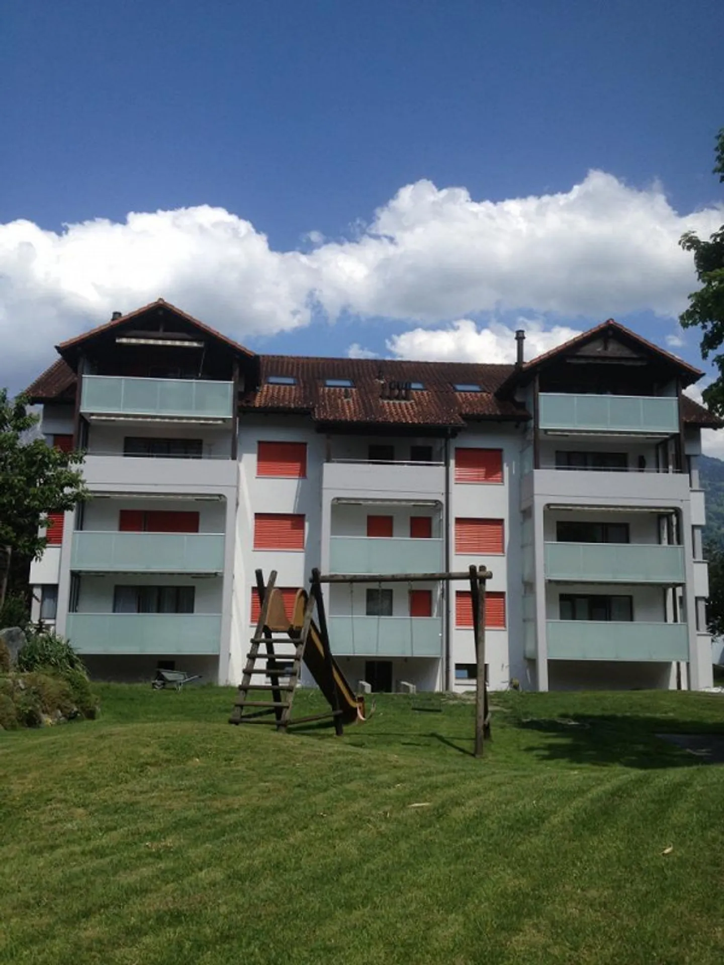 Geräumige 4-Zimmer-Wohnung - Foto 1 von 8