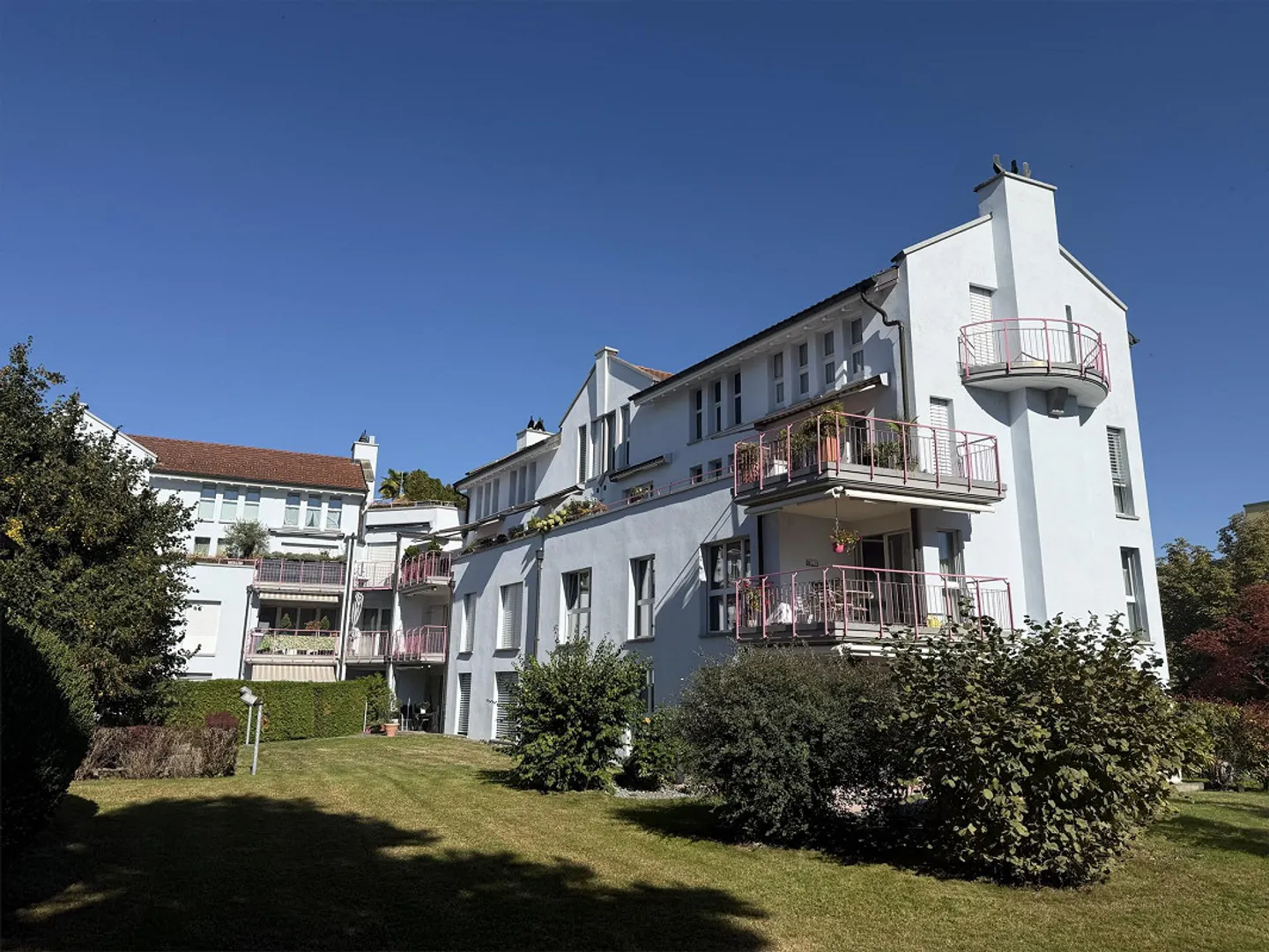 grosszügiges wohnen auf zwei Ebenen – nahe am Bodensee - Photo 1 sur 17