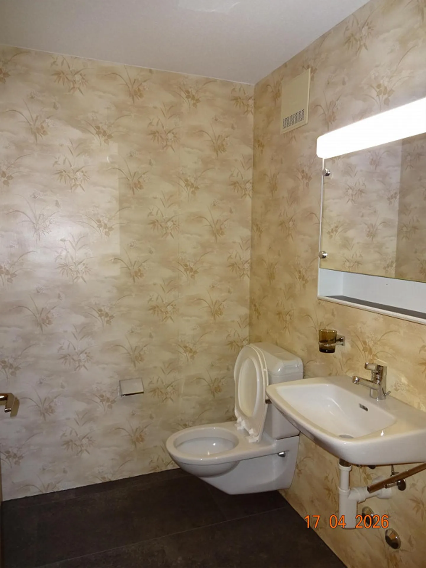 Geräumige 4-Zimmer-Wohnung - Foto 7 von 8