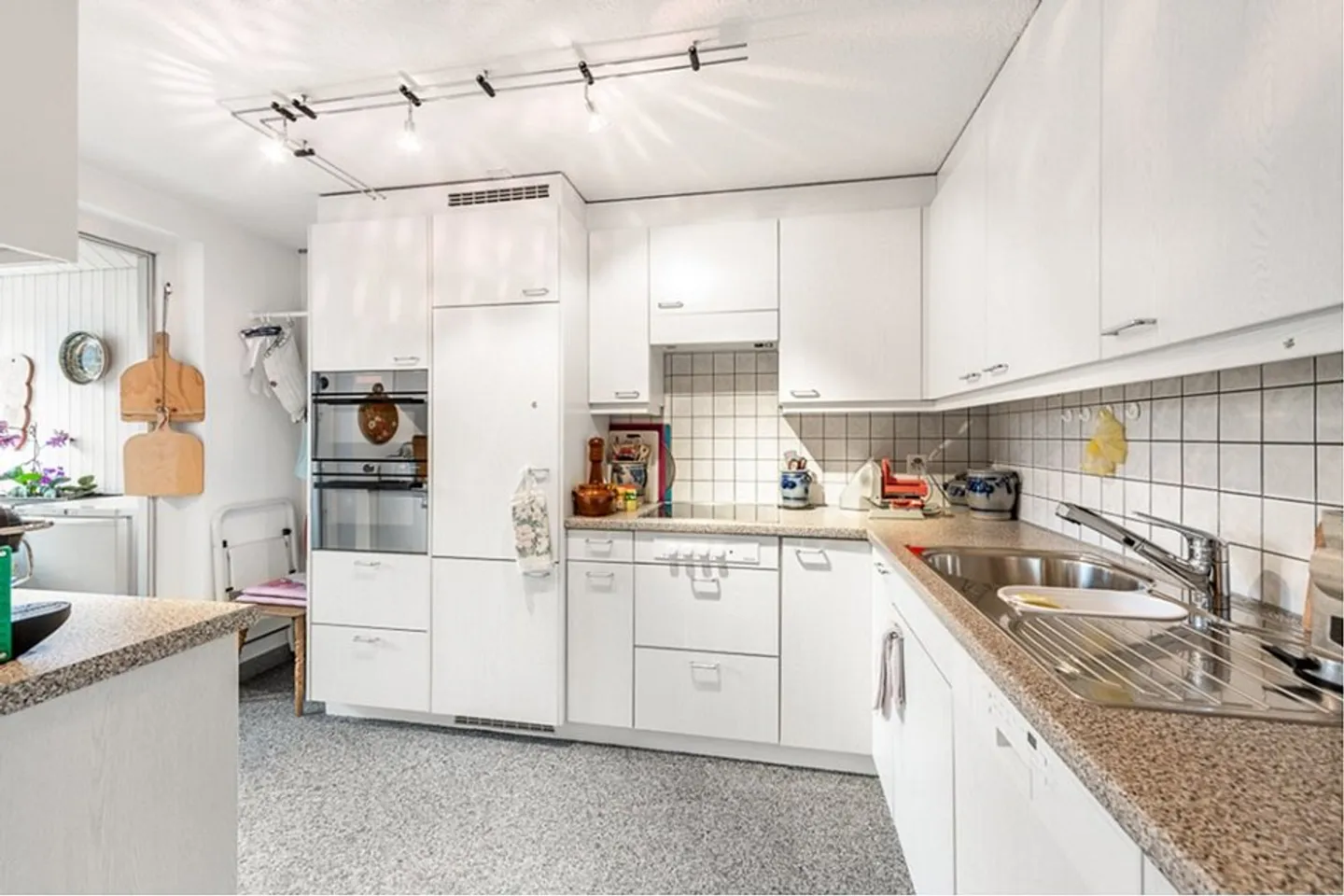 Appartement confortable de 3½ pièces - Photo 3 sur 13