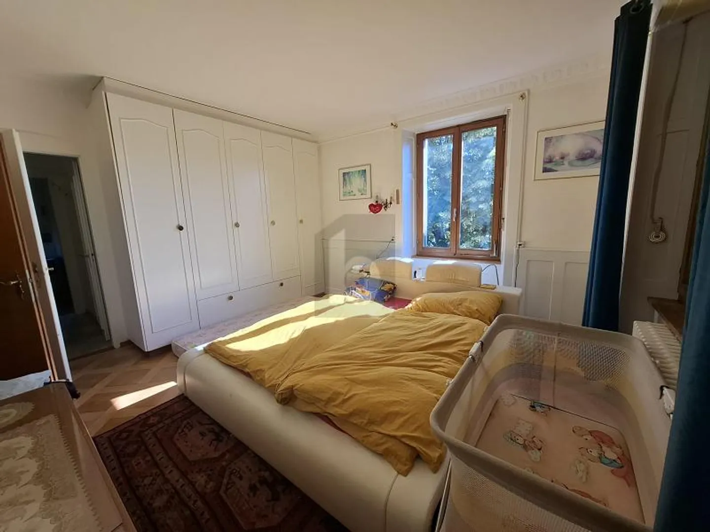 Charming Apartment with Garden - Photo 4 of 6