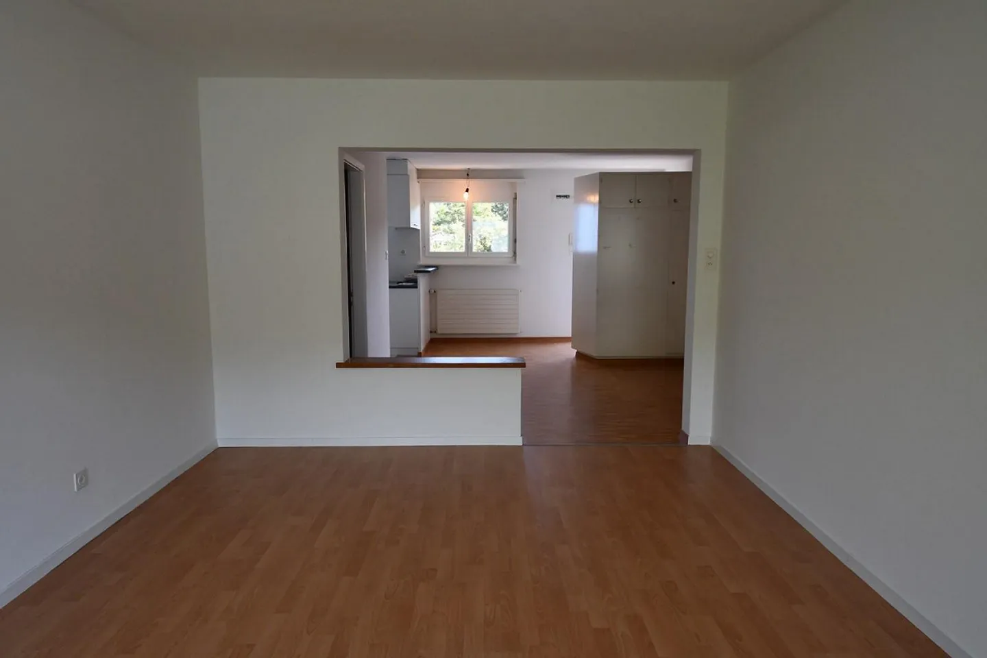 Charming apartment for a cozy stay - Photo 4 of 11