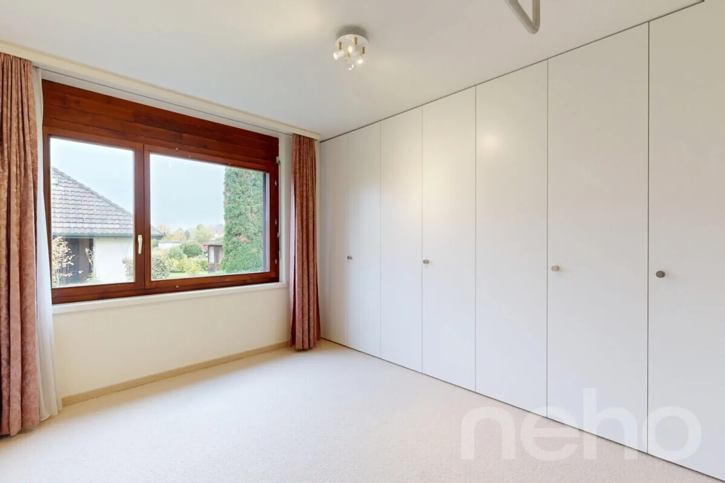 Maison individuelle attrayante de 5,5 pièces - Photo 5 sur 12