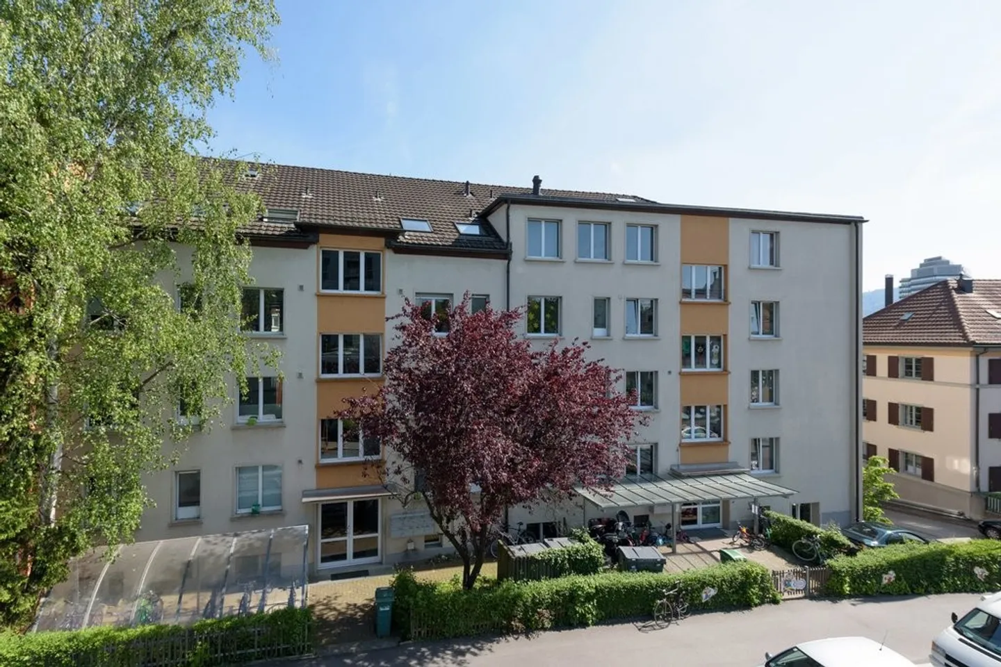 Your new workspace - Spacious and Practical Workshop - Photo 1 of 5