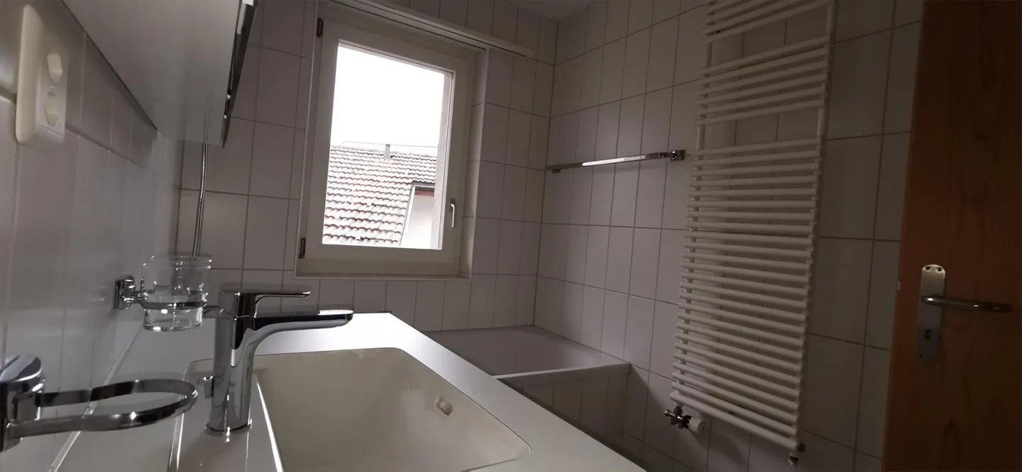 3½-Zimmer-Wohnung im 2. Obergeschoss in Meiringen - Foto 8 di 8
