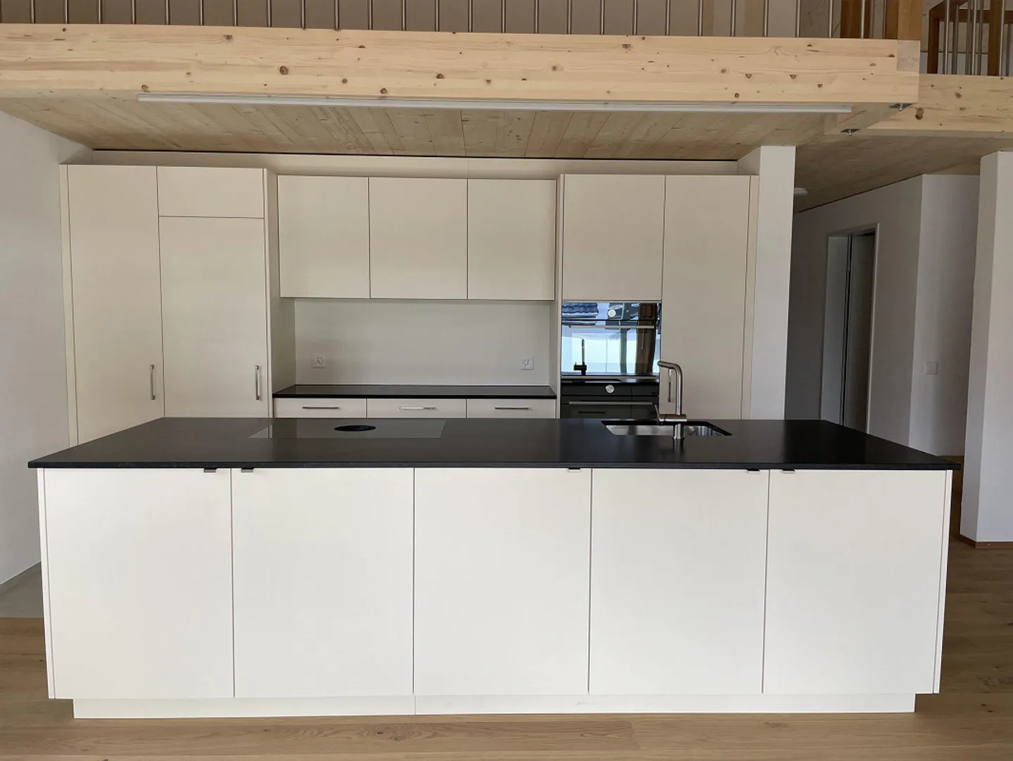 Nuovo appartamento attico di 4 1/2 locali con galleria - Foto 2 di 17