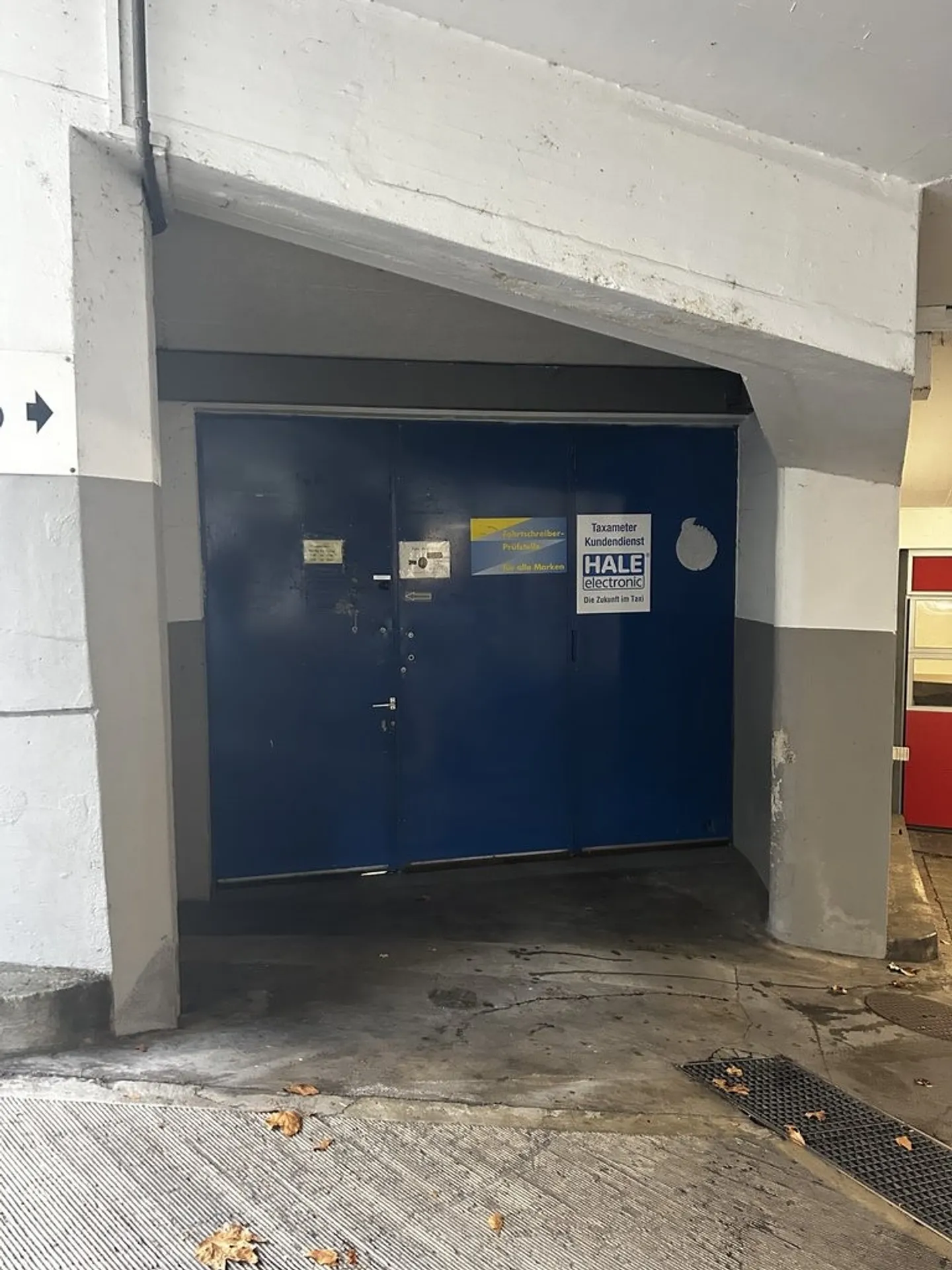 Your new workspace - Spacious and Practical Workshop - Photo 2 of 5