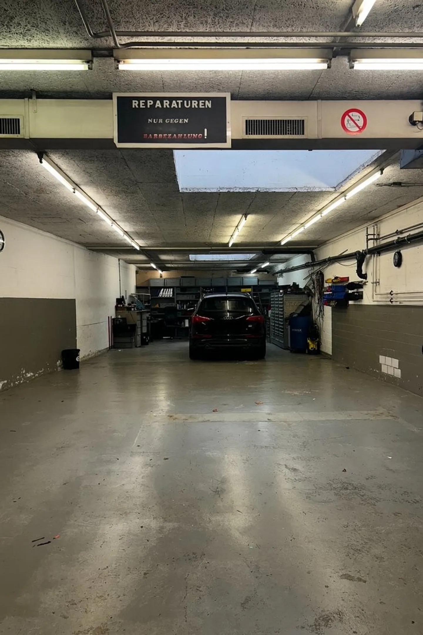 Your new workspace - Spacious and Practical Workshop - Photo 5 of 5