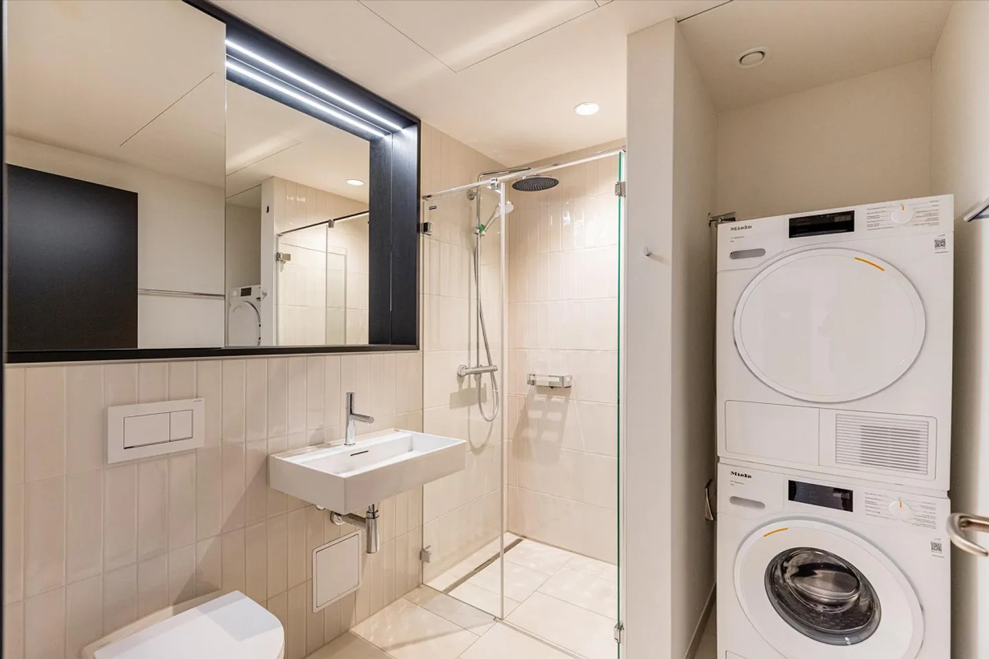 Modernes Apartment im Akara Tower - Foto 4 von 7