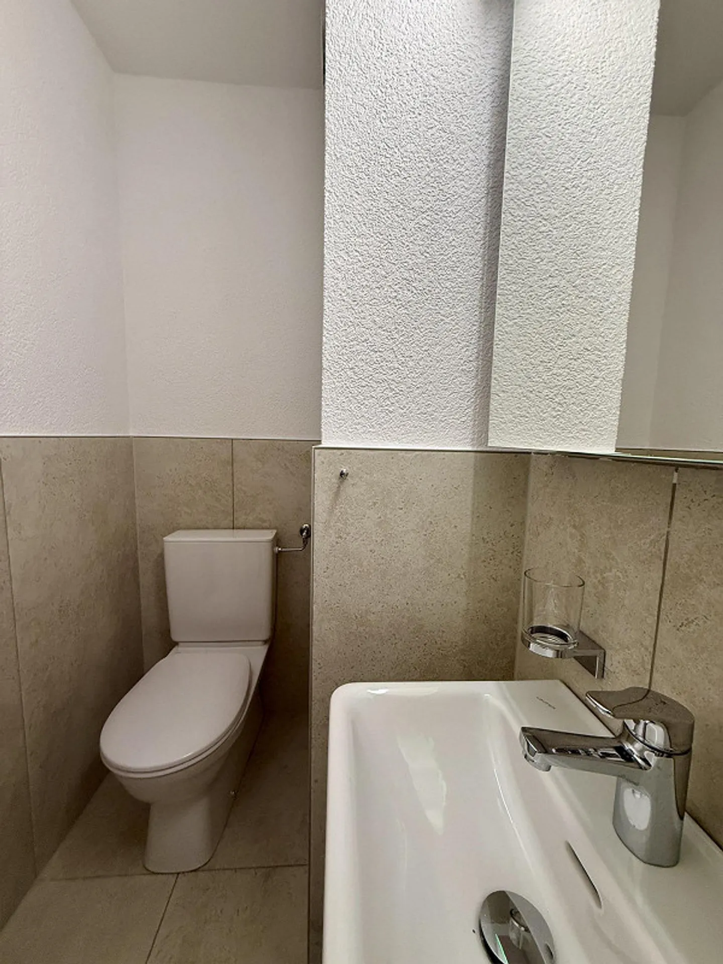 Appartamento 4.5 locali in una zona rurale ma vicino al centro - Foto 9 di 11