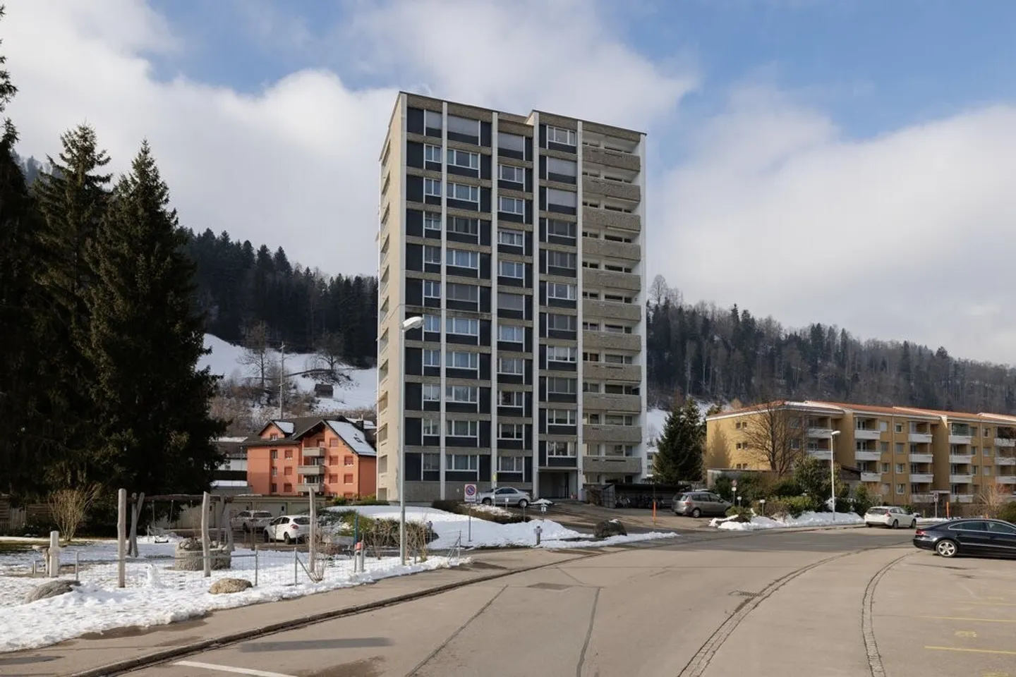 Wettergeschützt & sicher , Einstellplatz zu vermieten - Foto 1 von 1