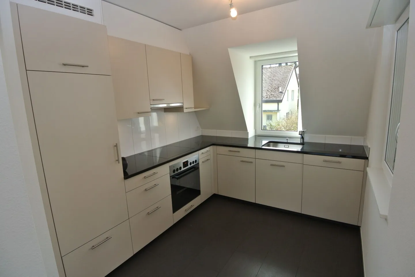 Attico con vista panoramica fantastica - Foto 5 di 10