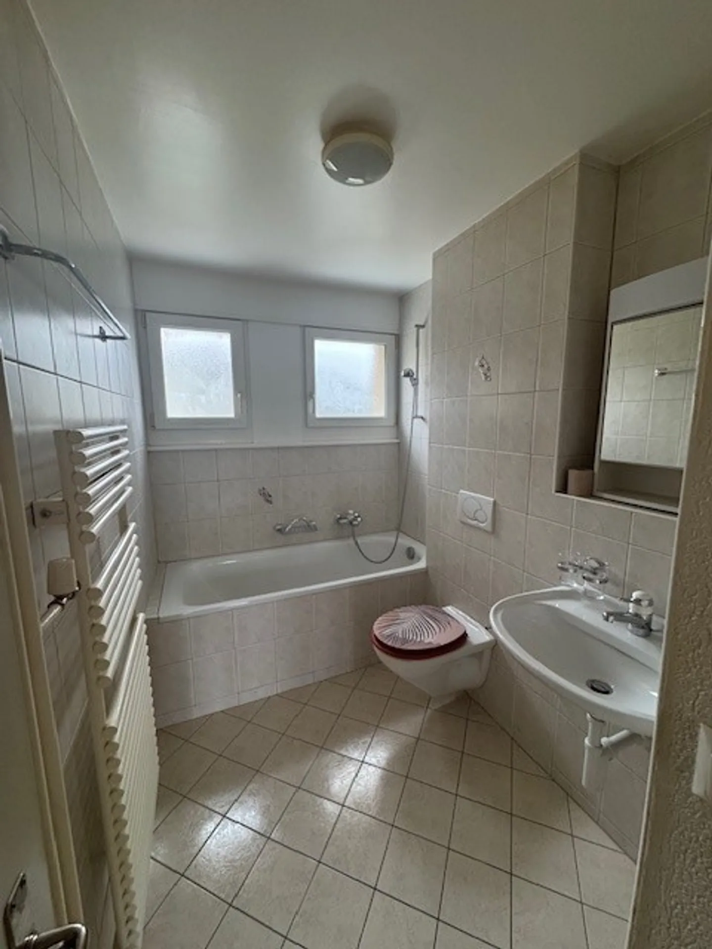 Appartement Charmant Près du Lac - Photo 4 sur 6