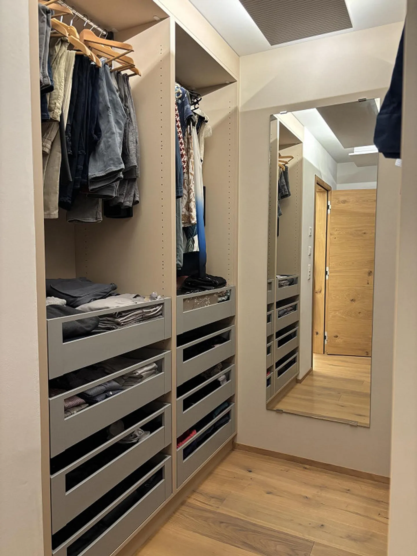 Condominium in the center of 3860 Meiringen - Photo 9 of 10