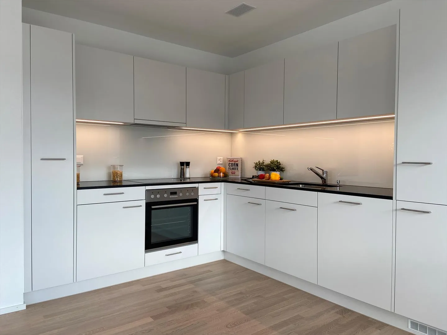 Apartment for rent - Photo 2 of 8