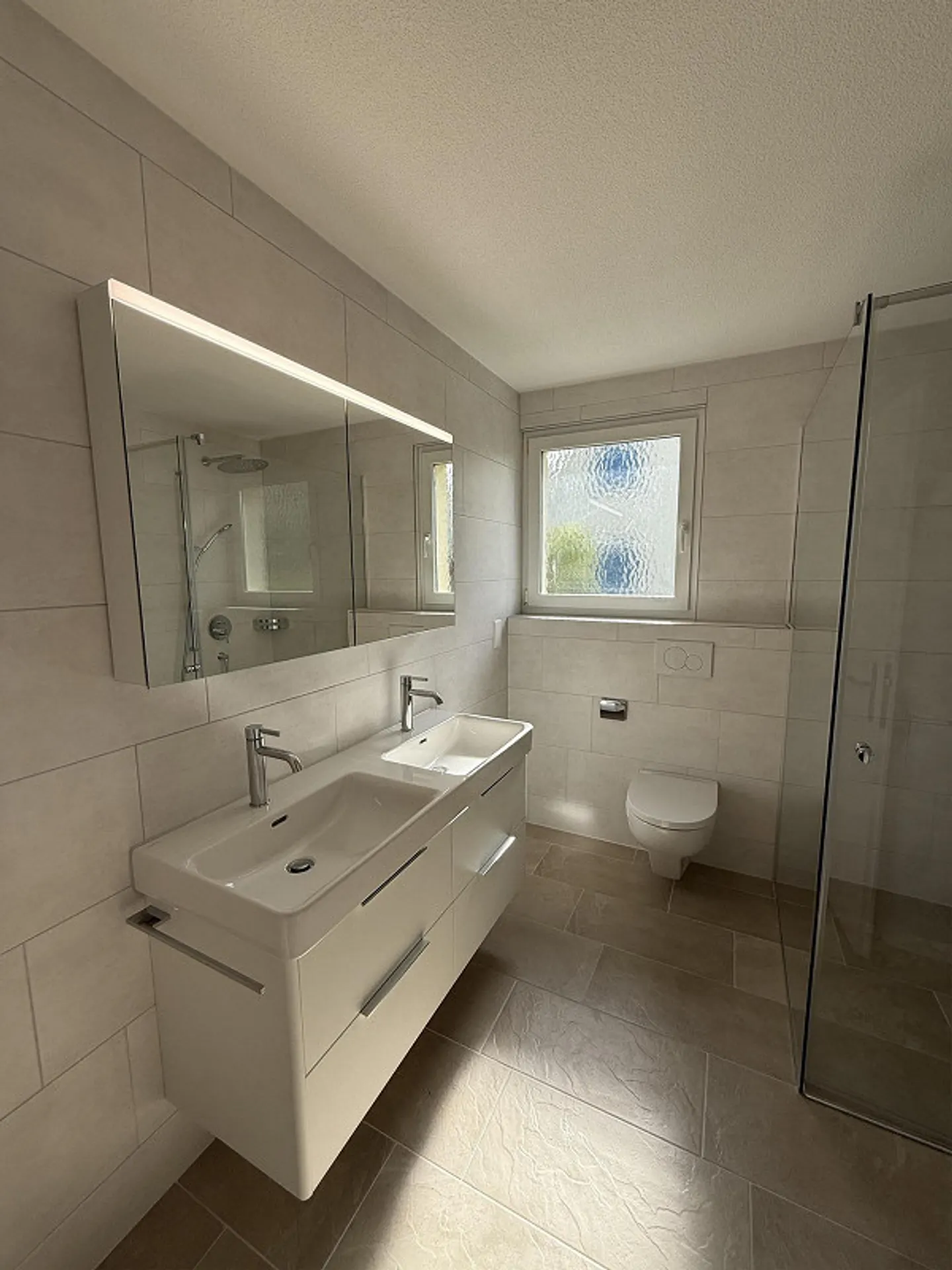 4.5 Room Apartment in Winkel - Photo 9 of 13