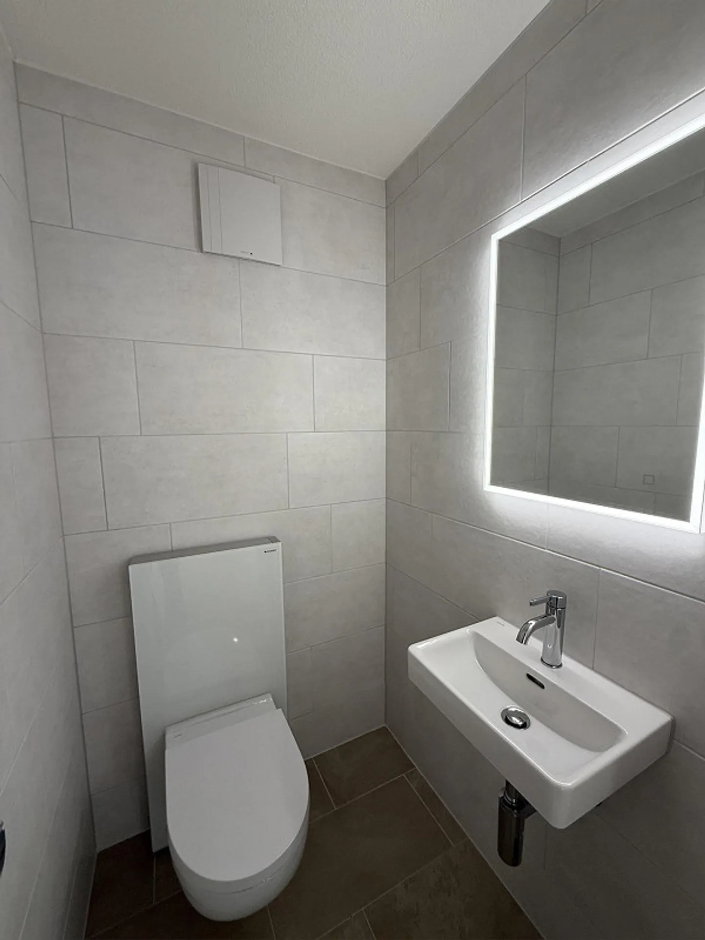 4.5 Room Apartment in Winkel - Photo 11 of 13