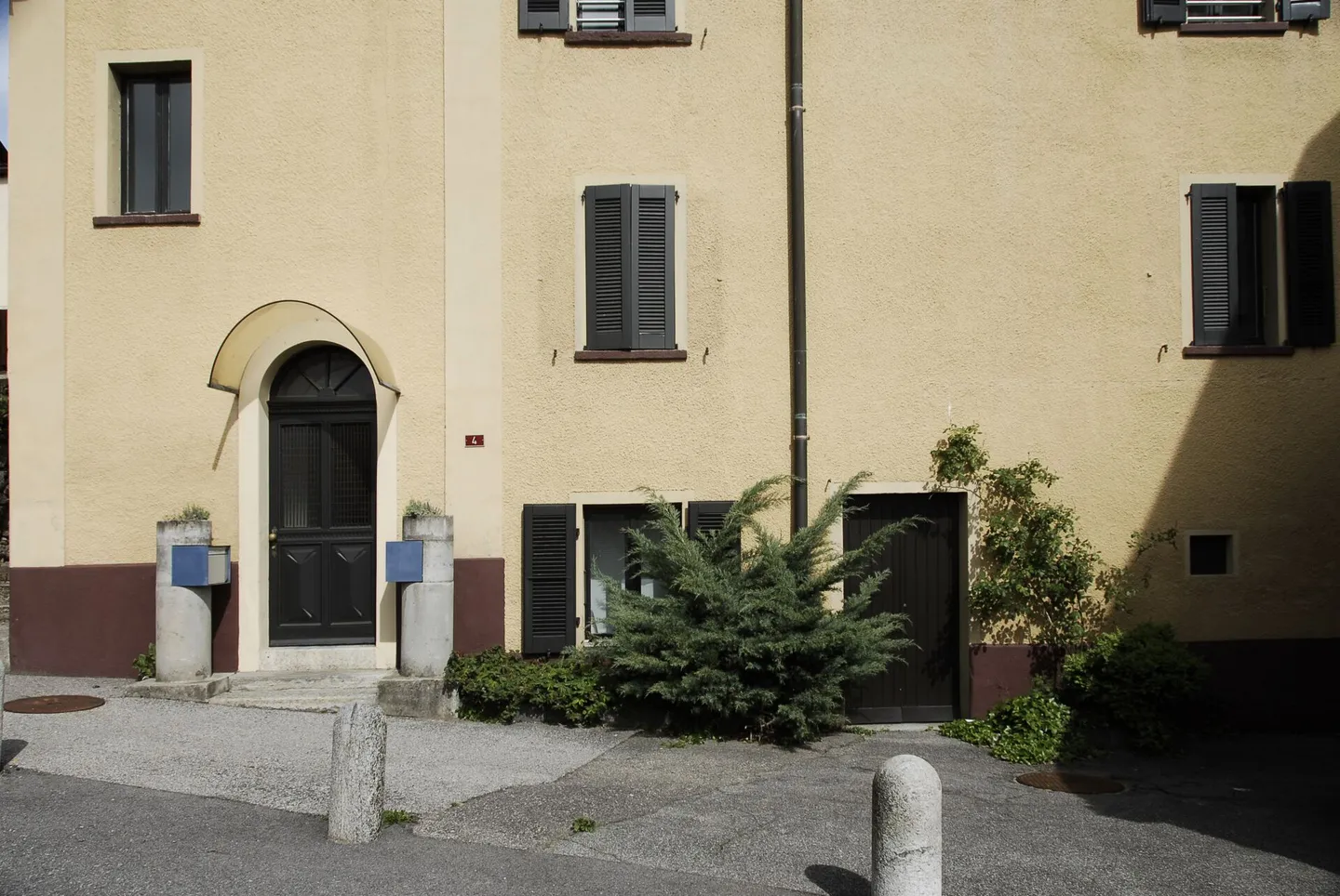 Antica casa di nucleo con giardino e parcheggi (edificata nell'anno 1850) - Foto 18 di 23