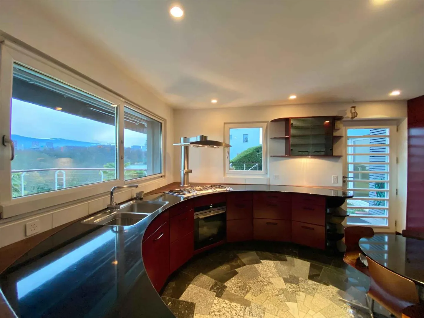 Appartement 4 pièces - Photo 2 sur 12