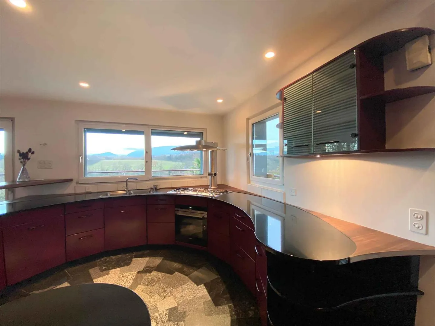 Appartement 4 pièces - Photo 3 sur 12