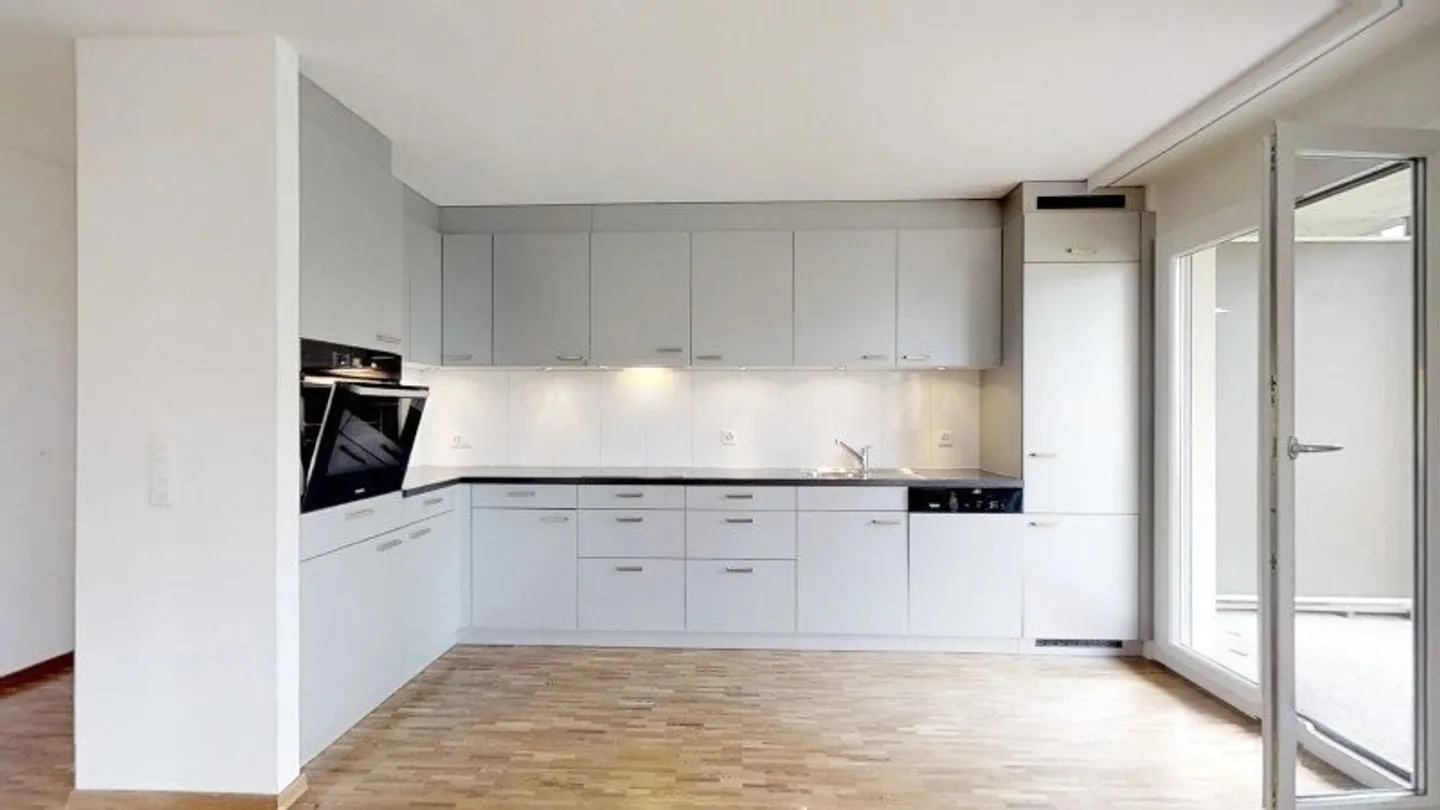 Apartment for rent - Photo 2 of 11