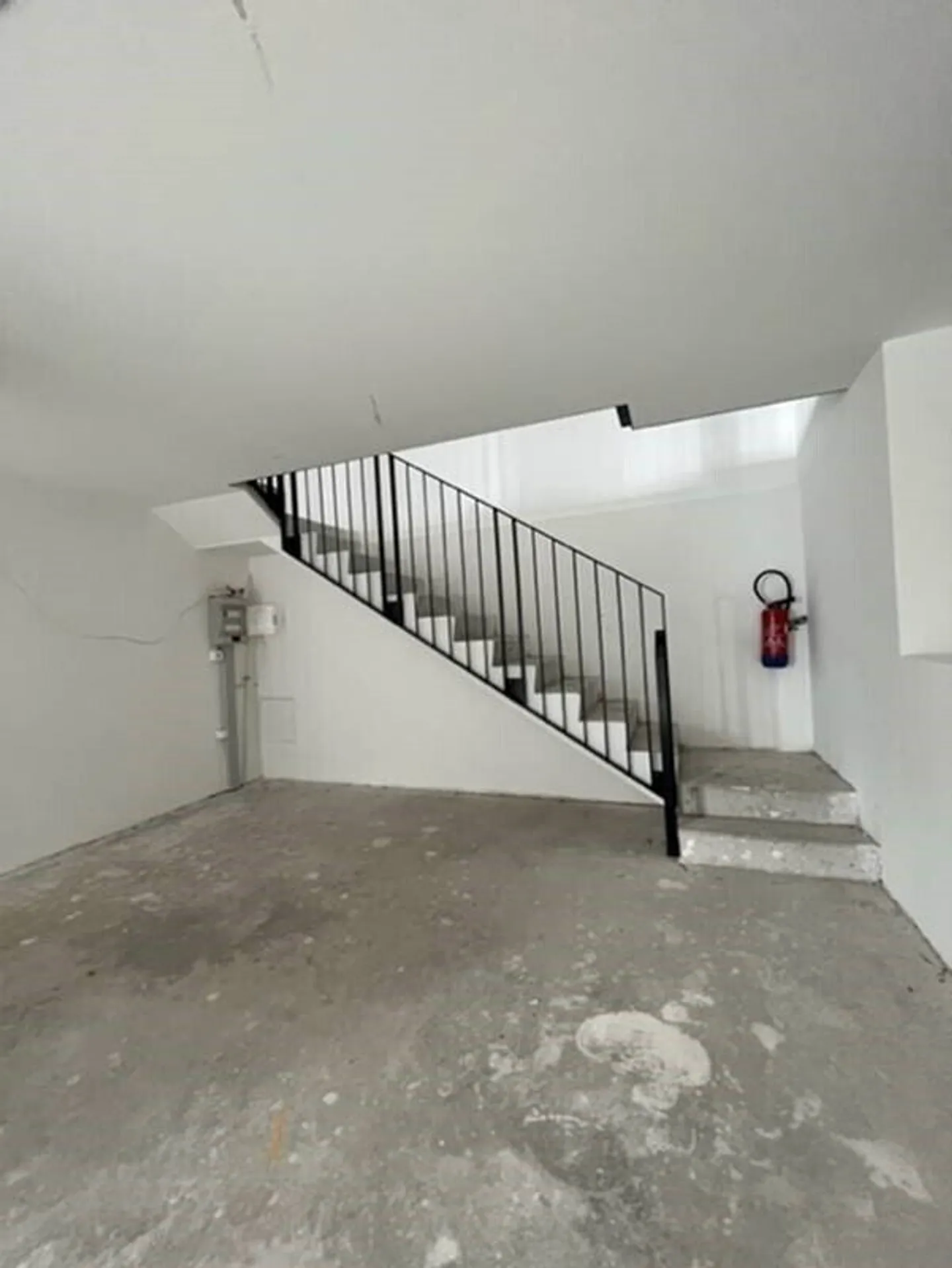 Arcade in the city center! - Photo 3 of 5