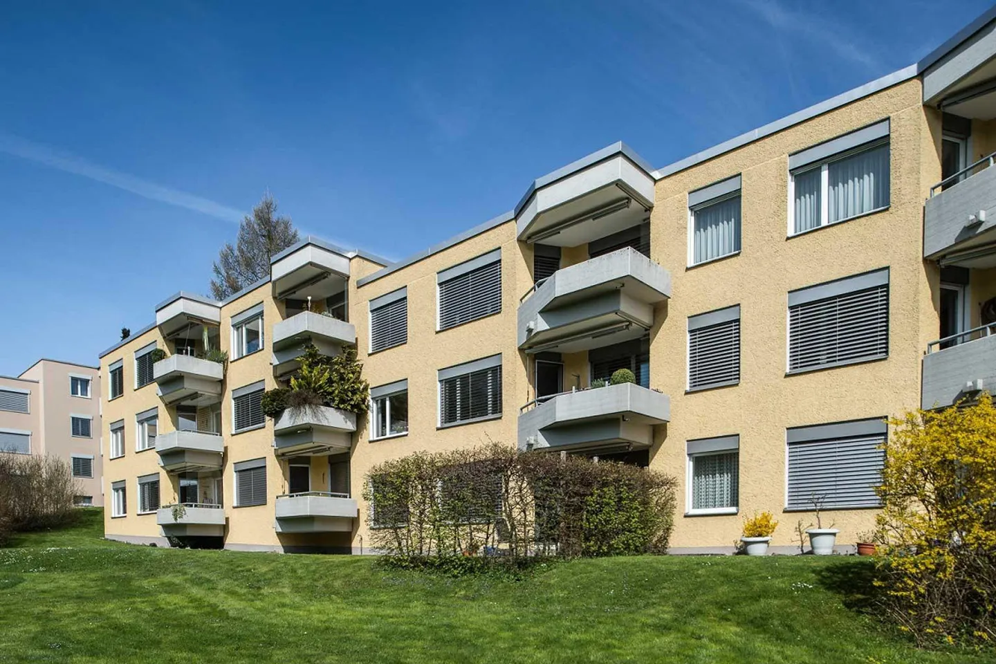 Your Goal - Dream Apartment - Photo 1 of 7