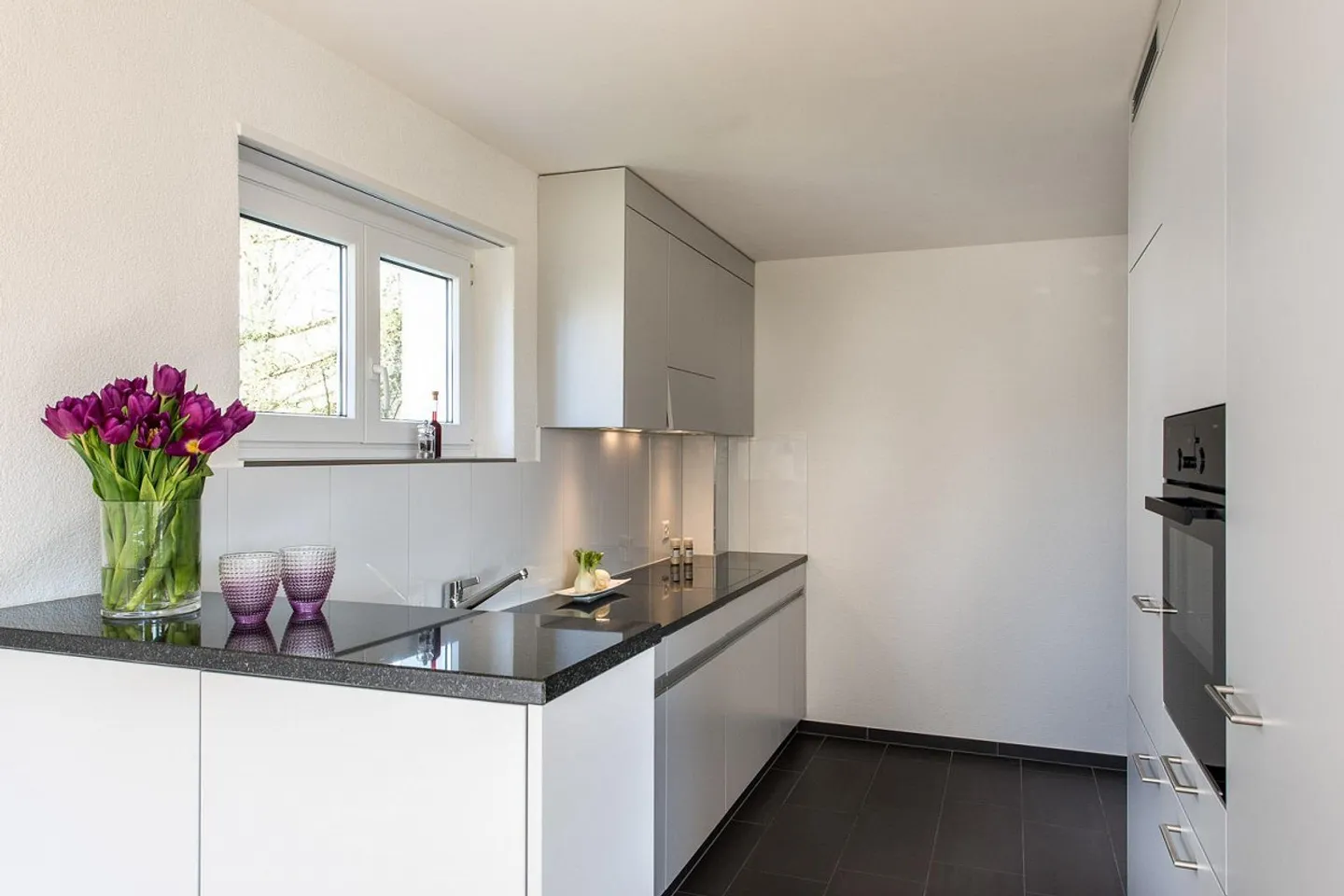 Your Goal - Dream Apartment - Photo 3 of 7